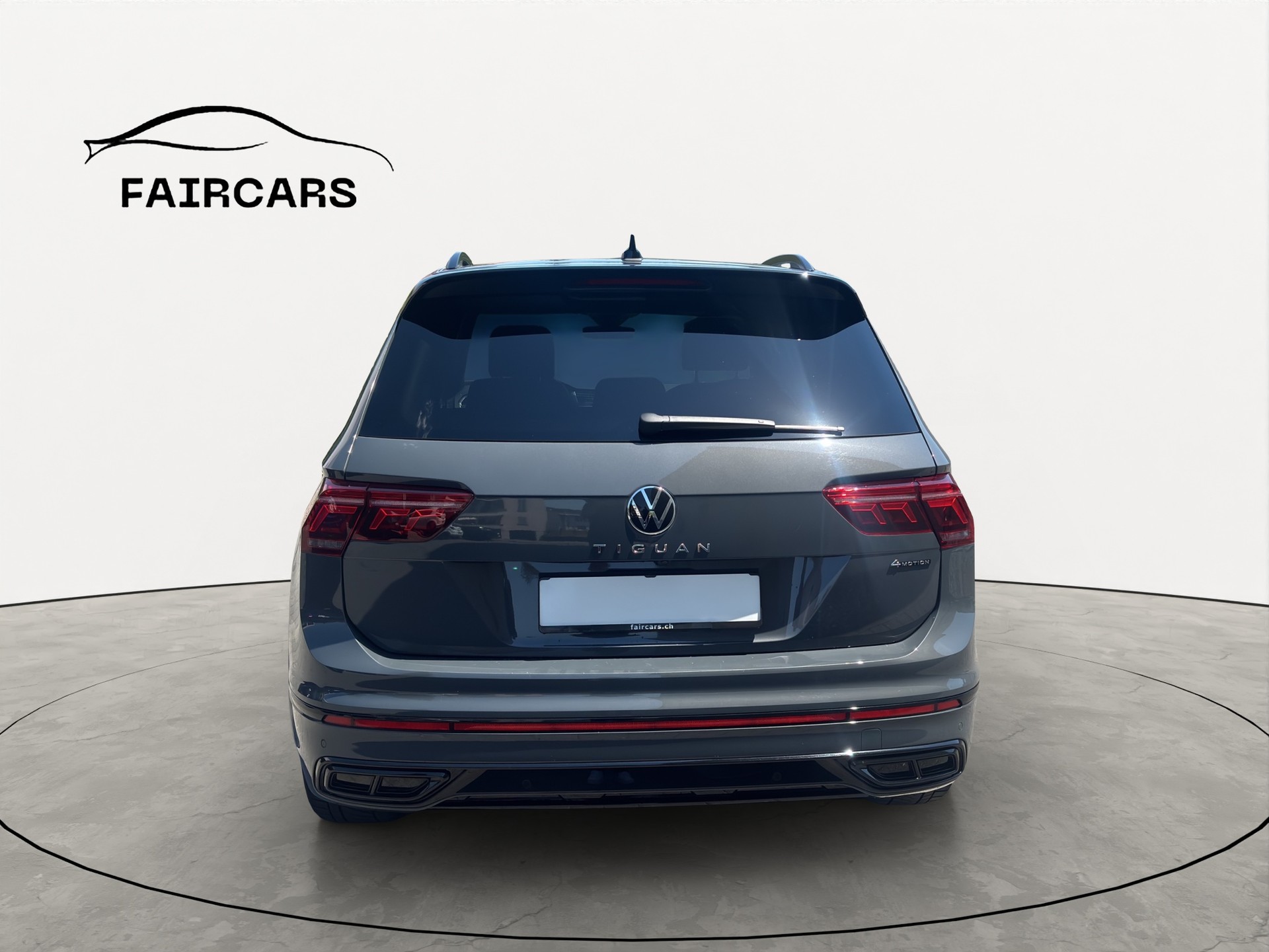 VW Tiguan 2.0TSI R-Line 4Motion DSG-image-4