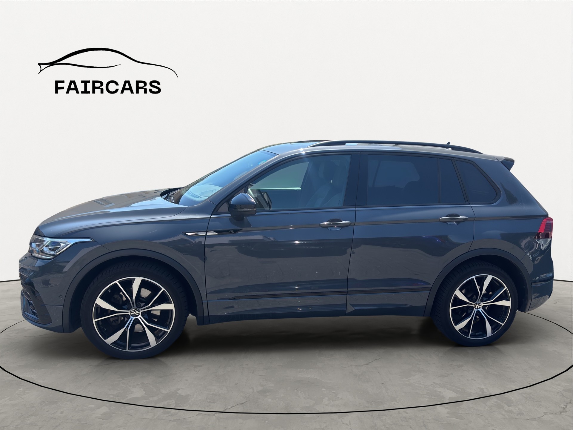 VW Tiguan 2.0TSI R-Line 4Motion DSG-showroom-element-2