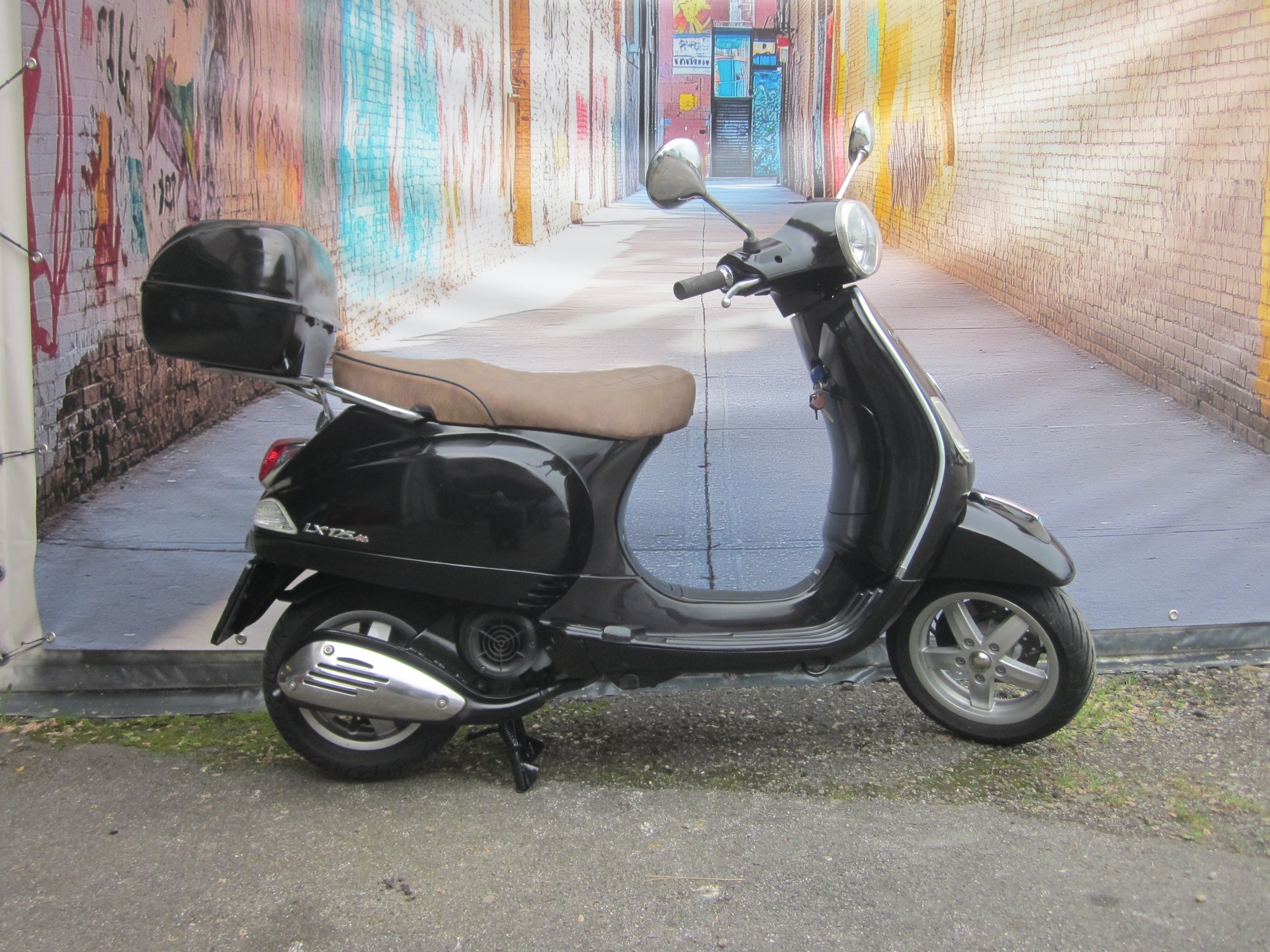 PIAGGIO Vespa 125 LX4 i.e.-image-1