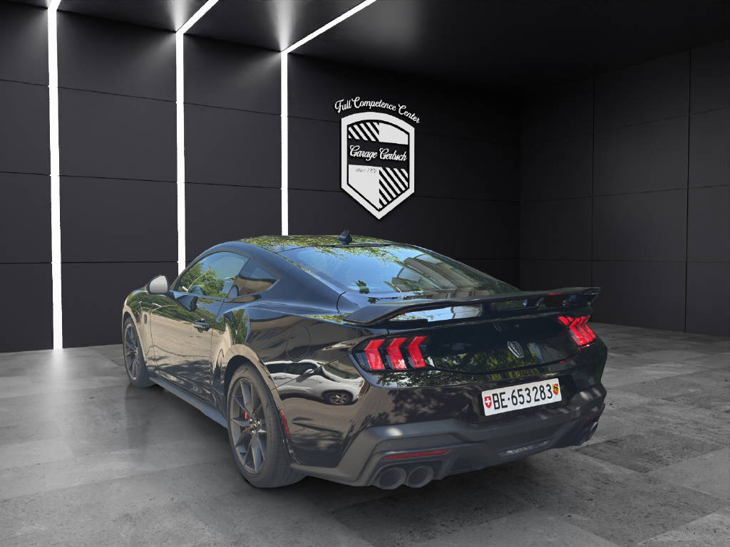 FORD Mustang Coupé 5.0 V8 Dark Horse-showroom-element-3