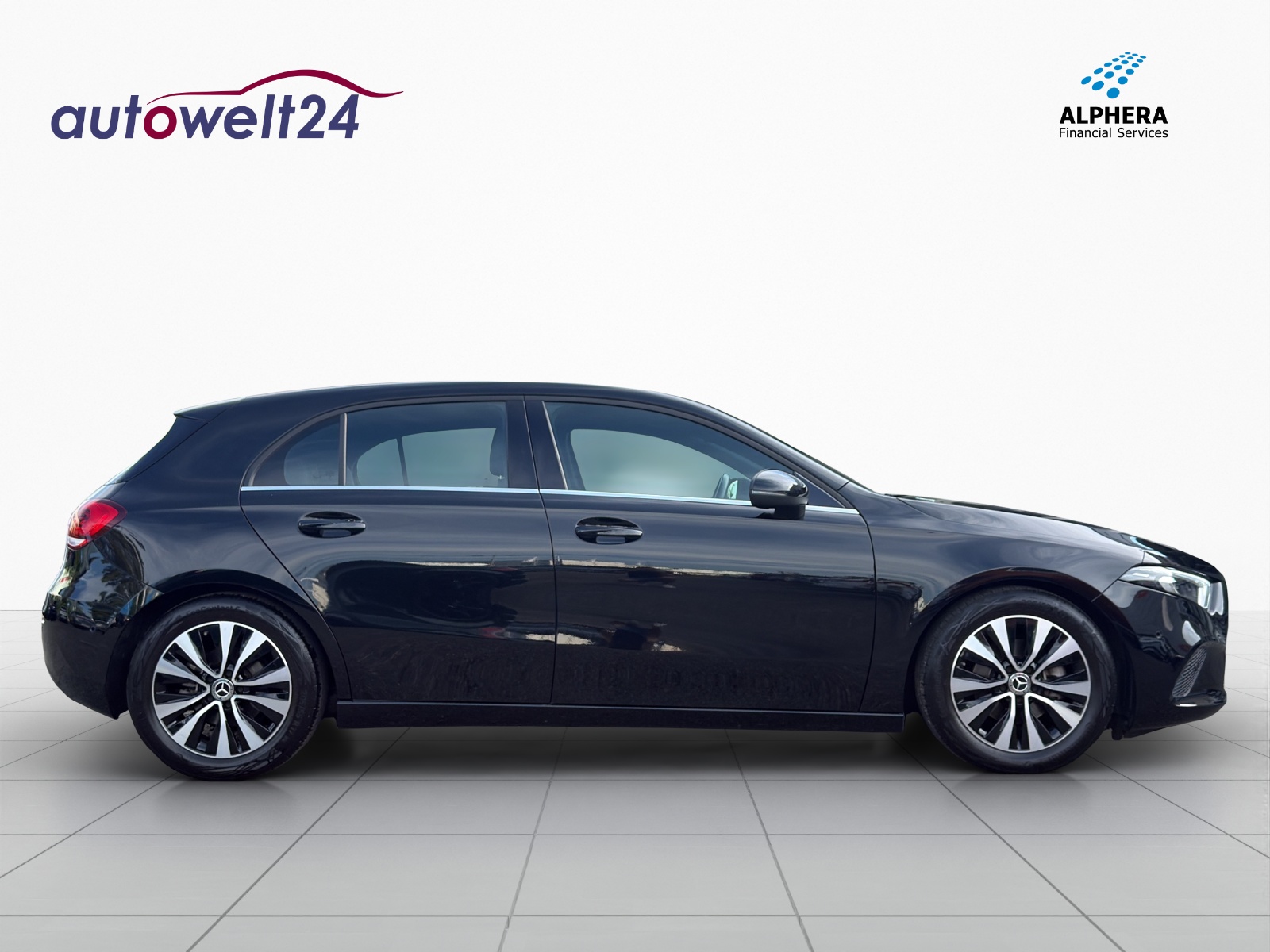 MERCEDES-BENZ A 180 Style 7G-DCT-showroom-element-3