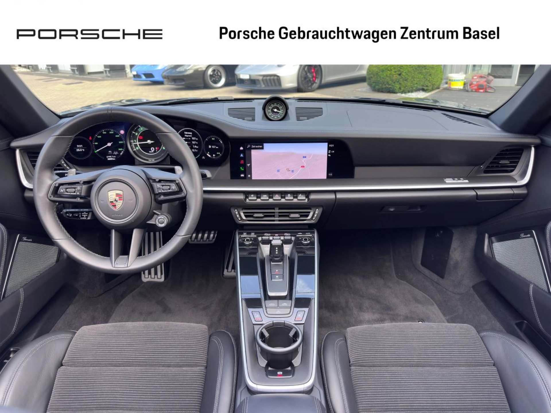 PORSCHE 911 Turbo S Cabriolet-image-19