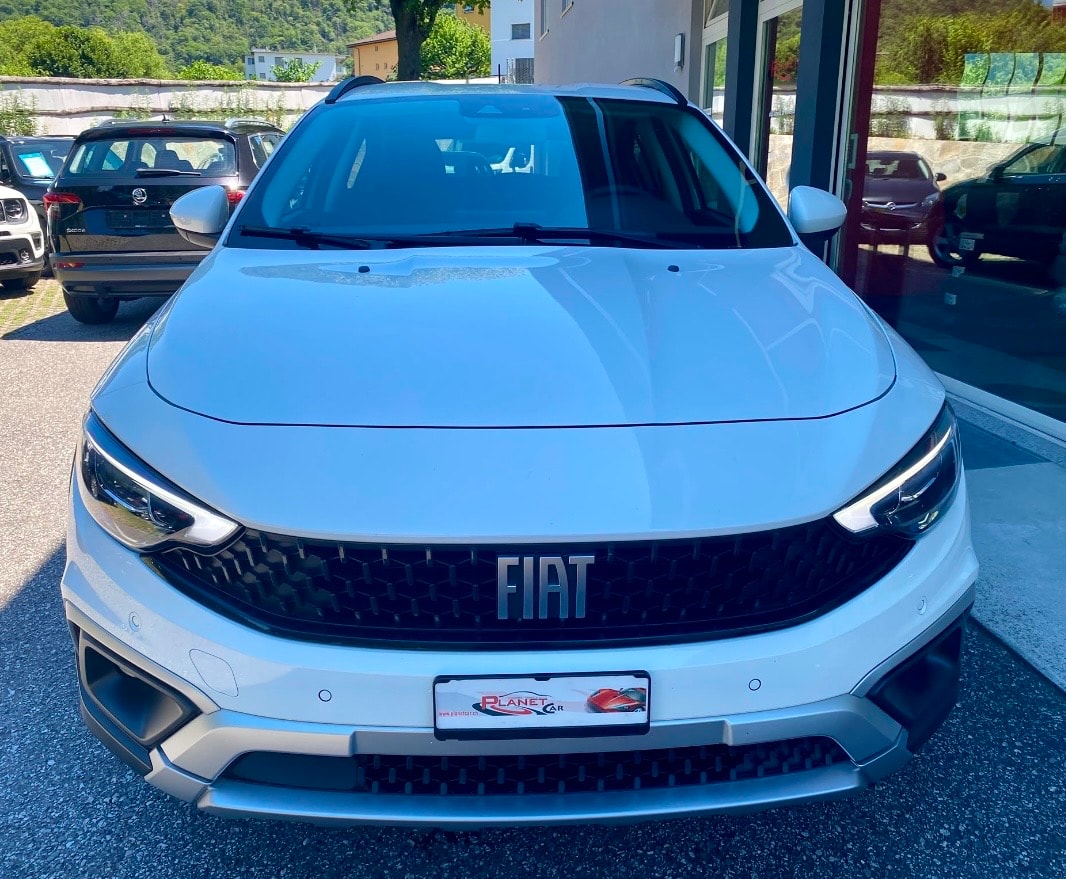 FIAT Tipo Hybrid 1.5 Swiss Edition Cross-showroom-element-2
