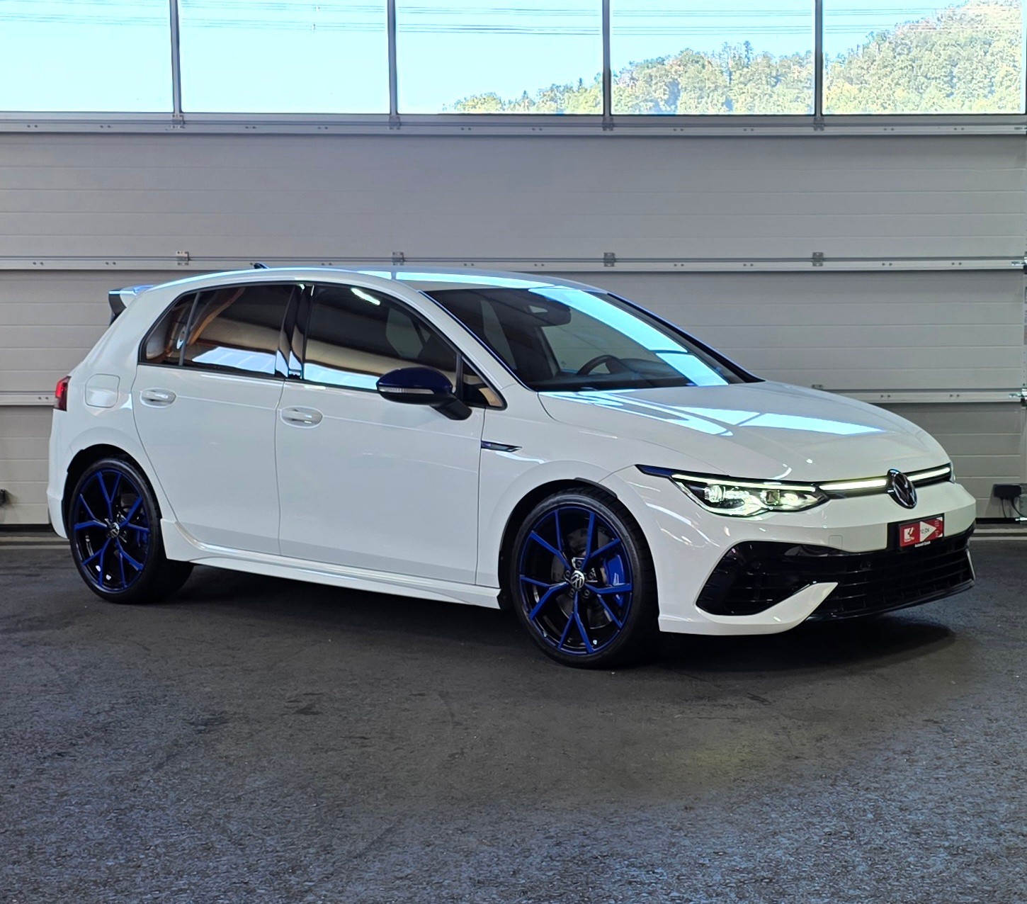 VW Golf 2.0 TSI R DSG 4Motion R Performance 20 Years Edt. *Sitzkühlung&Heizung*Lenkradheizung*ACC&LaneAssist*Rückfahrkamera*-image-6