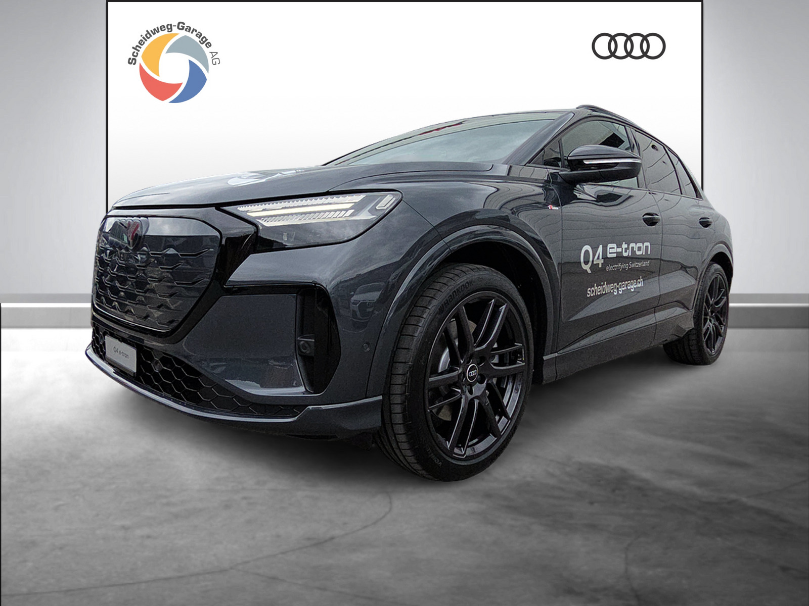 AUDI Q4 e-tron SUV quattro performance-image-0