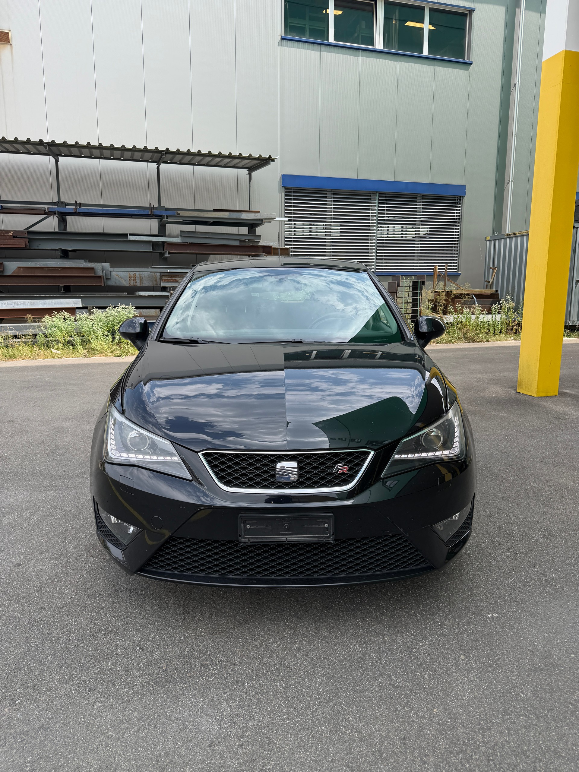 SEAT Ibiza 1.2 TSI FR-image-1