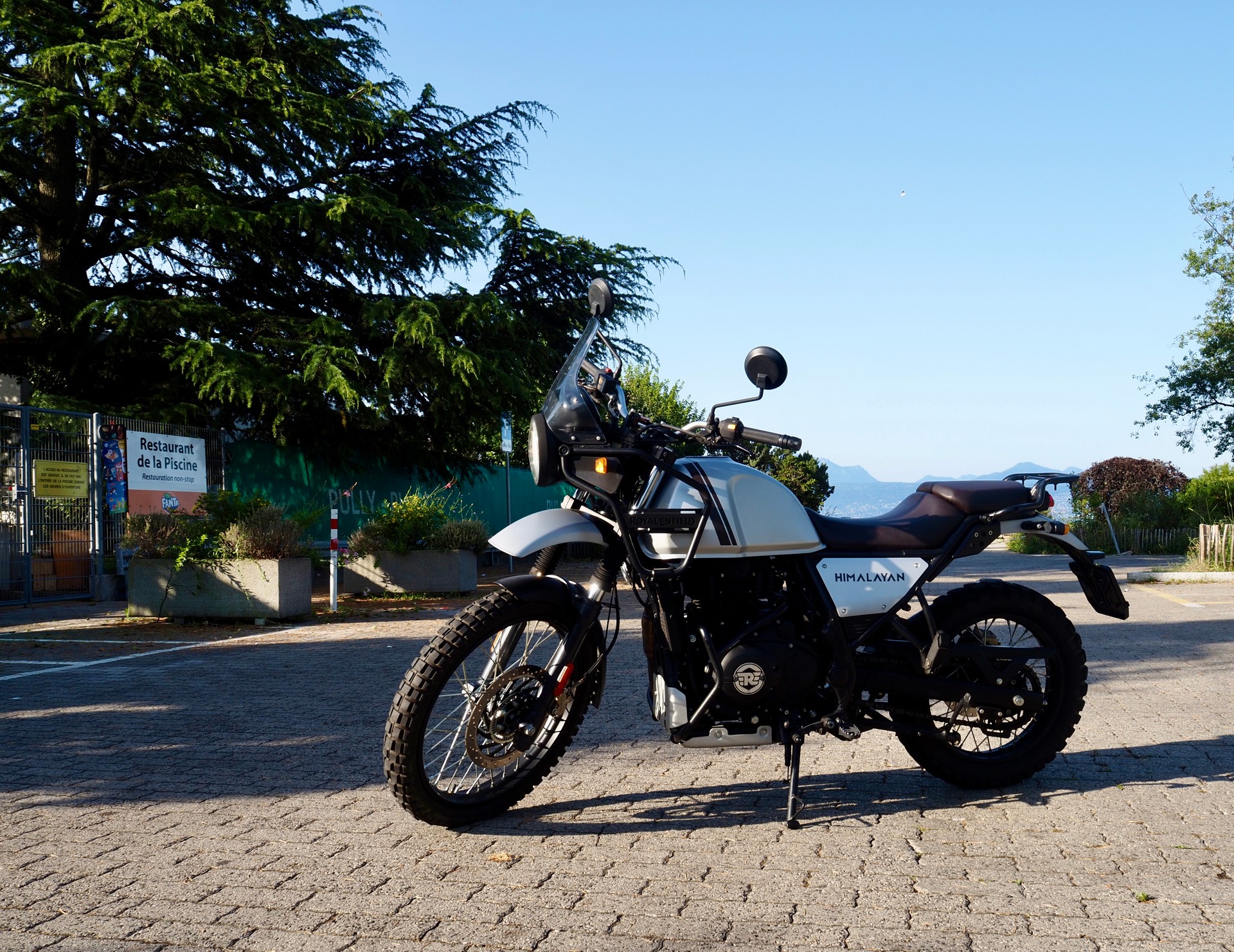 ROYAL ENFIELD Himalayan-image-0