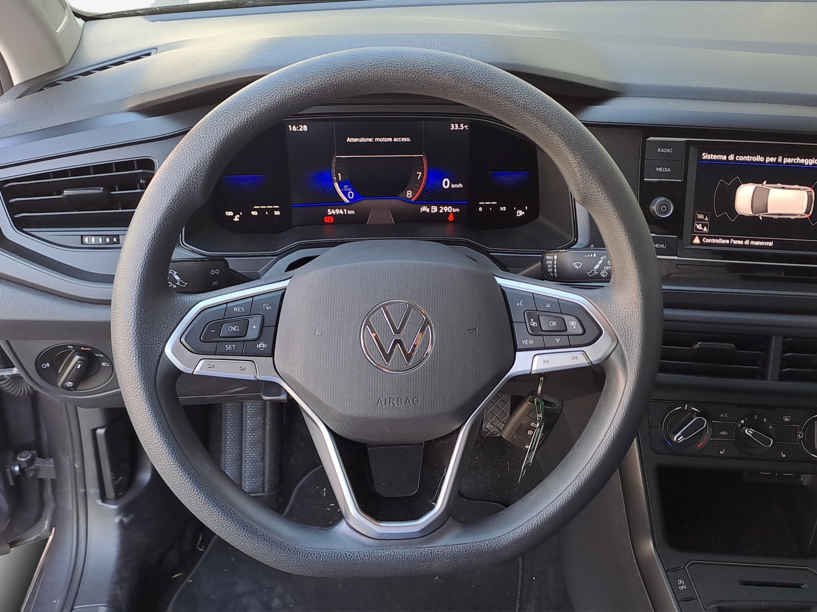 VW Polo 1.0 MPI Basis-image-9