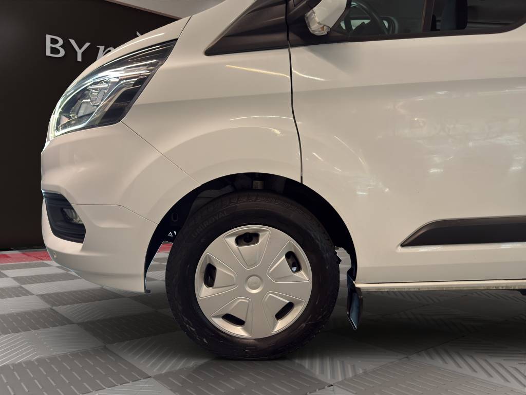 FORD Transit Custom 320 L1H1 Trend-image-10
