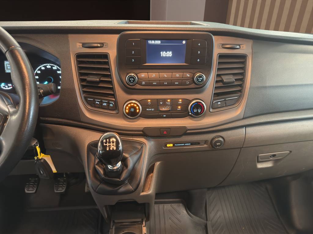 FORD Transit Custom 320 L1H1 Trend-image-12