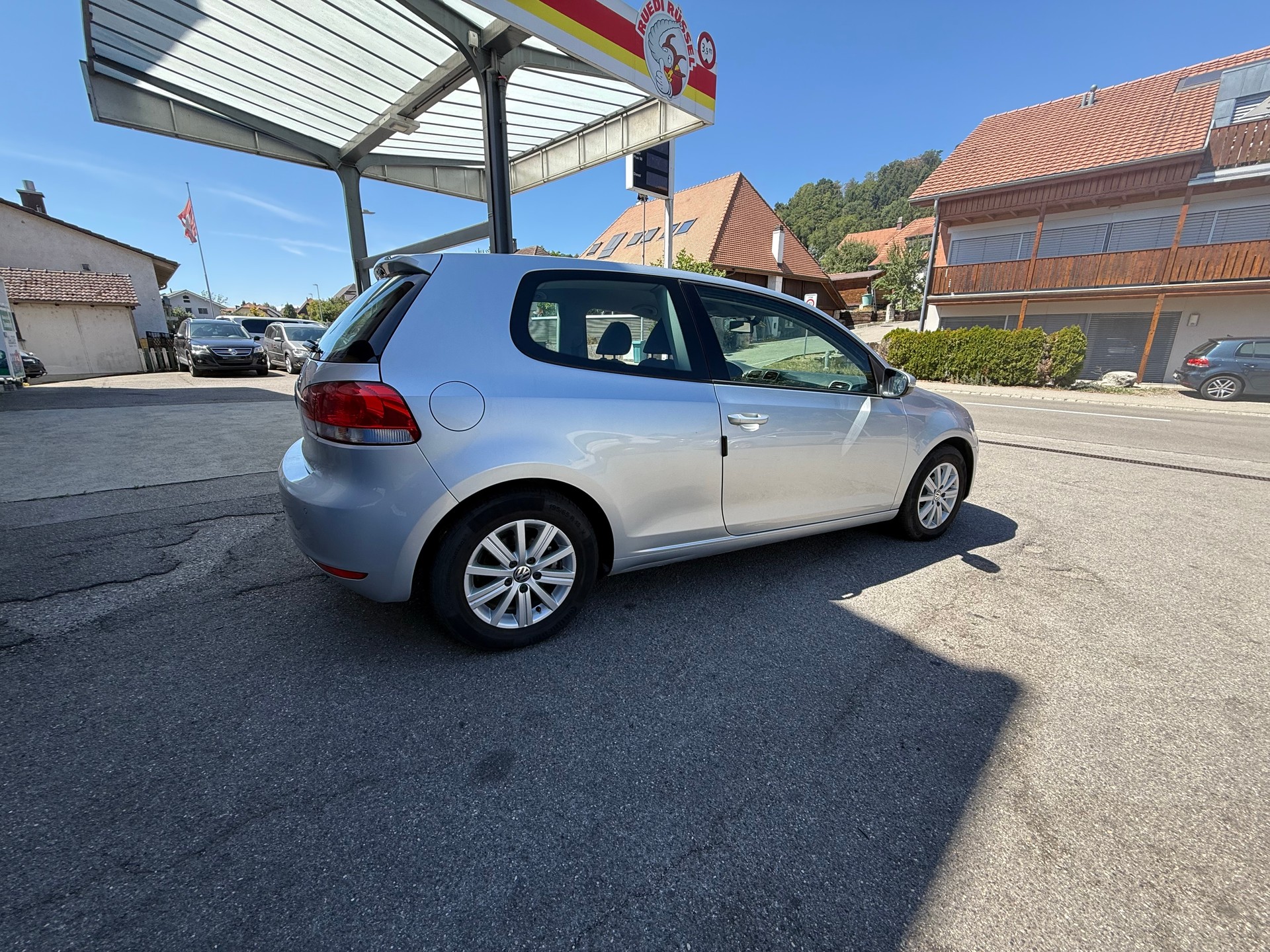 VW Golf 1.2 TSI Trendline DSG-image-2