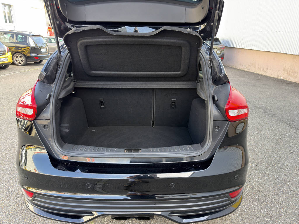 FORD Focus 2.0i EcoB SCTi ST-2-image-22