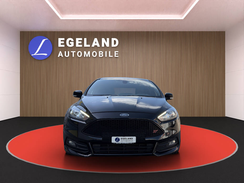FORD Focus 2.0i EcoB SCTi ST-2-showroom-element-2