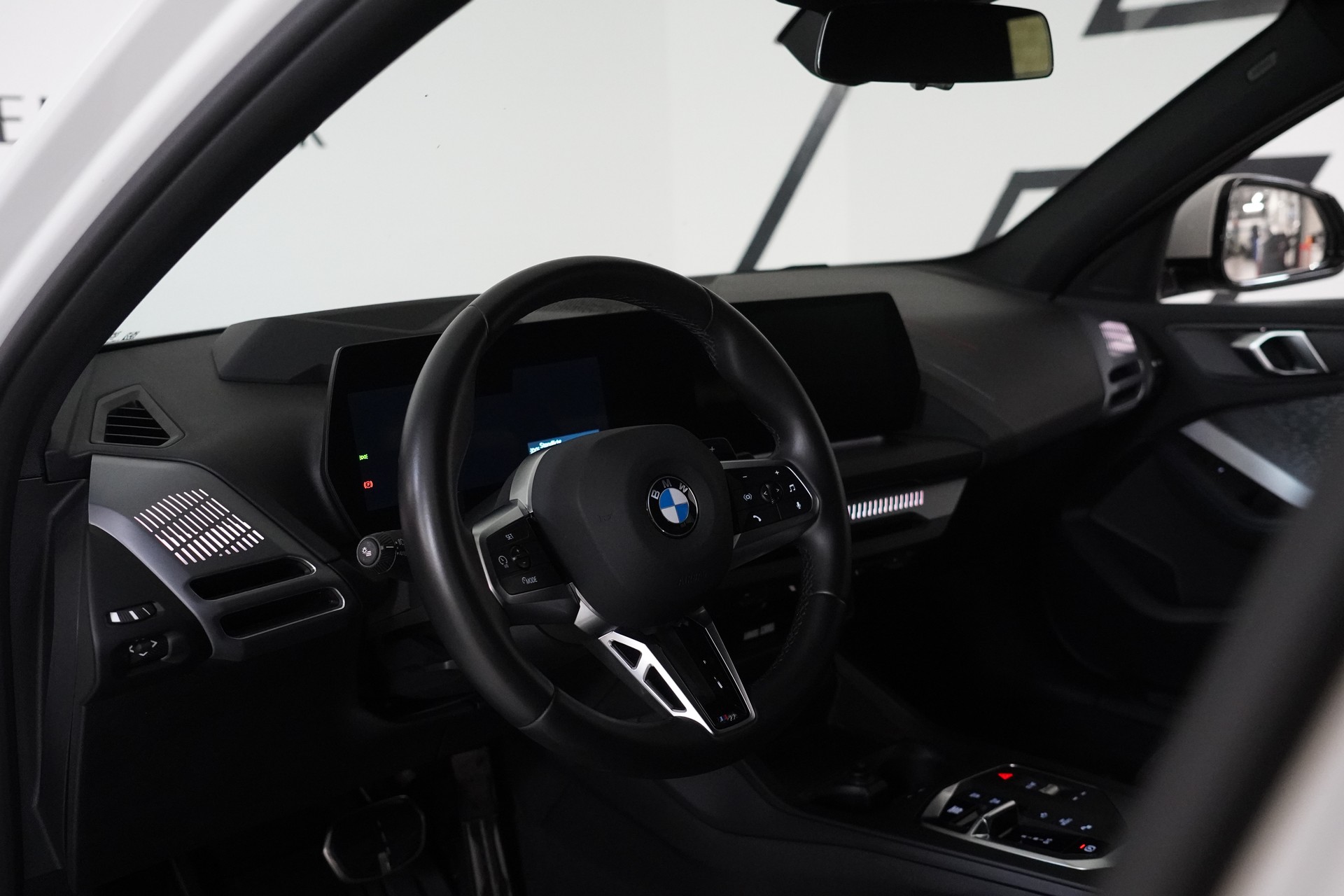 BMW 120d M Sport Steptronic-image-22