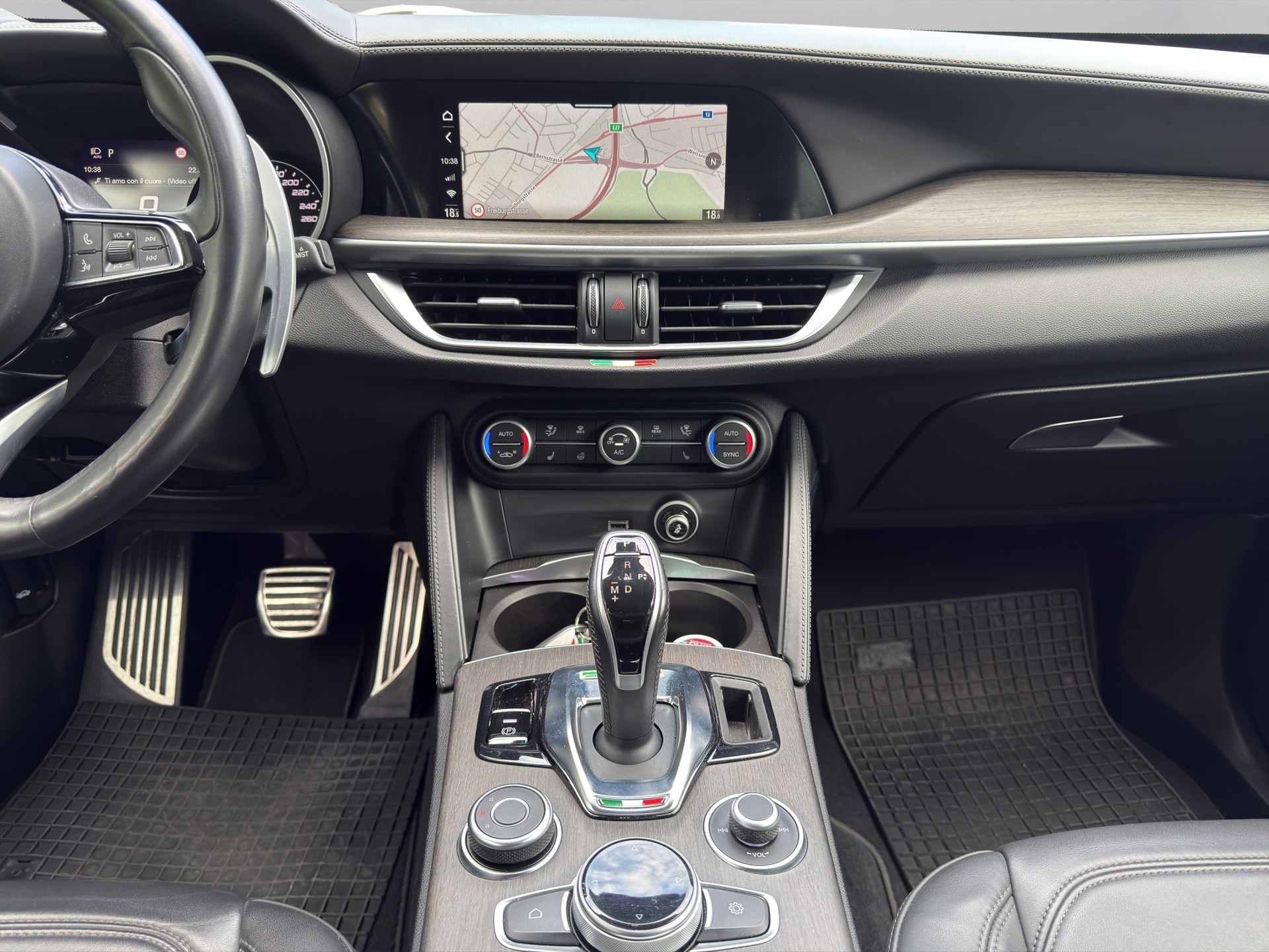 ALFA ROMEO Stelvio 2.0 TI Q4 Automatic-image-14