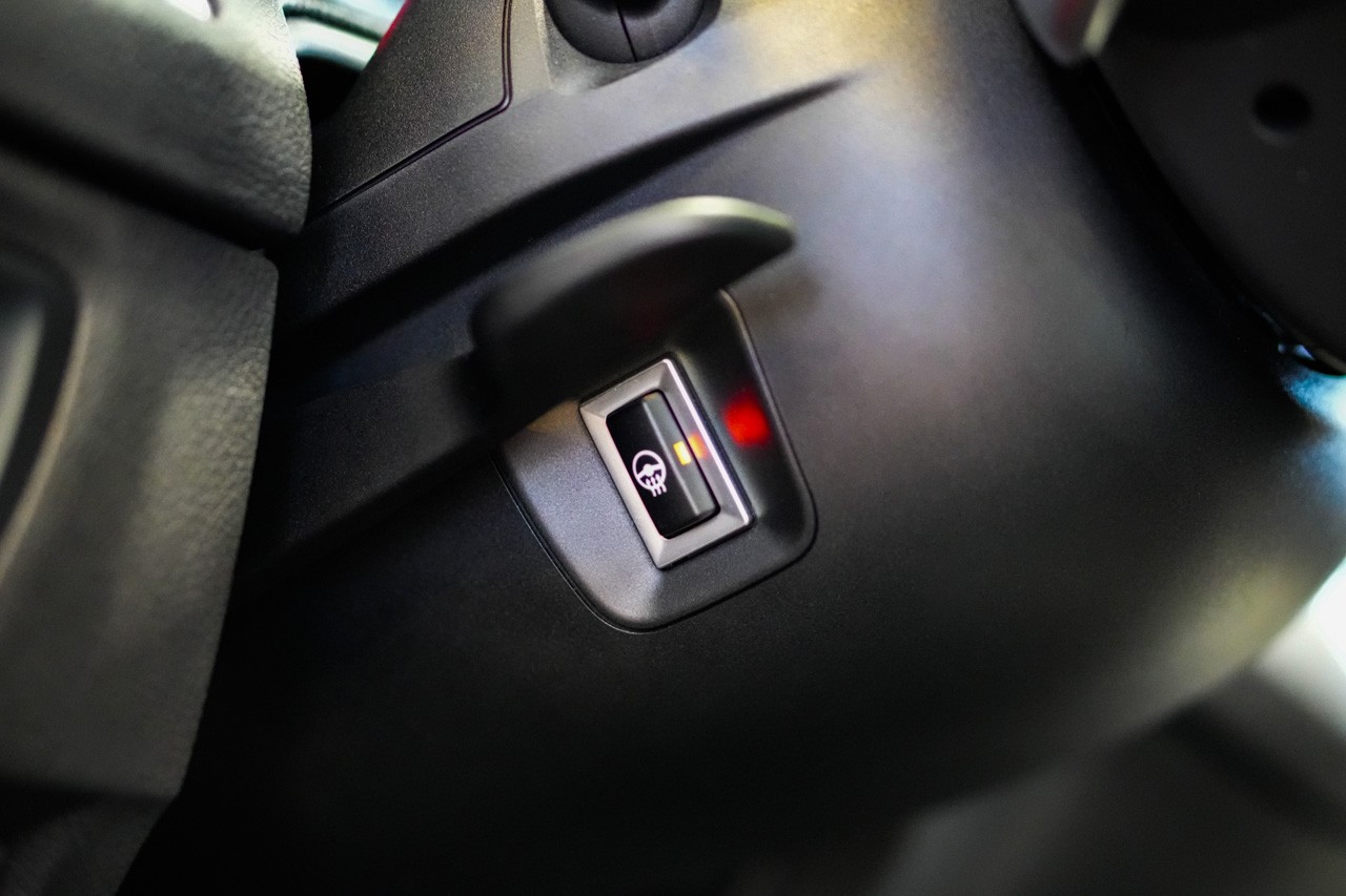 BMW M140i xDrive Steptronic-image-27