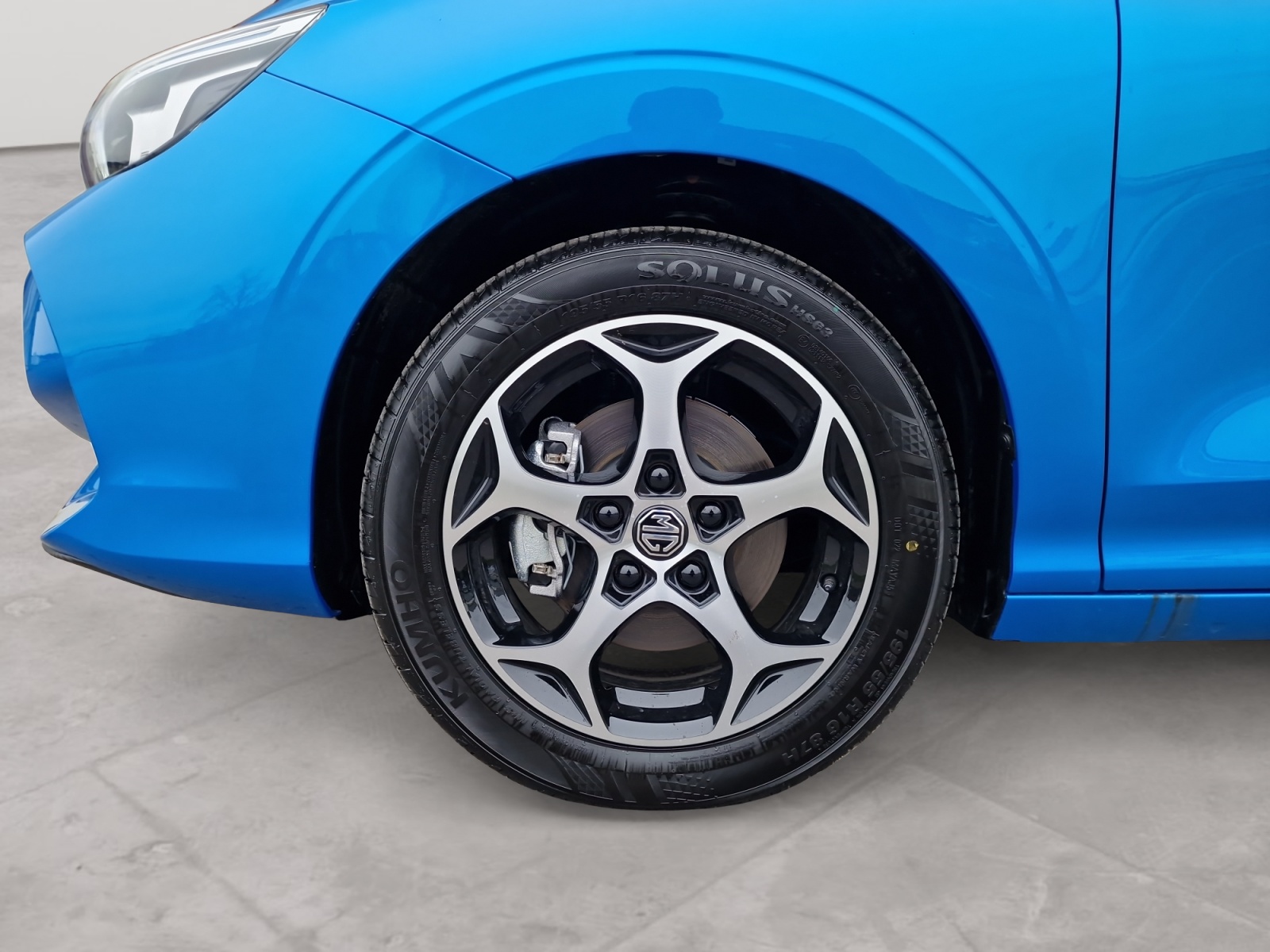 MG MG3 1.5 Voll-Hybrid Luxury Automat 195 PS-image-9