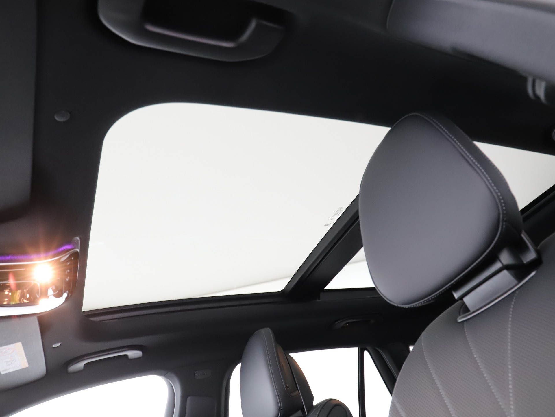 MERCEDES-BENZ GLC 400 e 4M EQ Star-image-11
