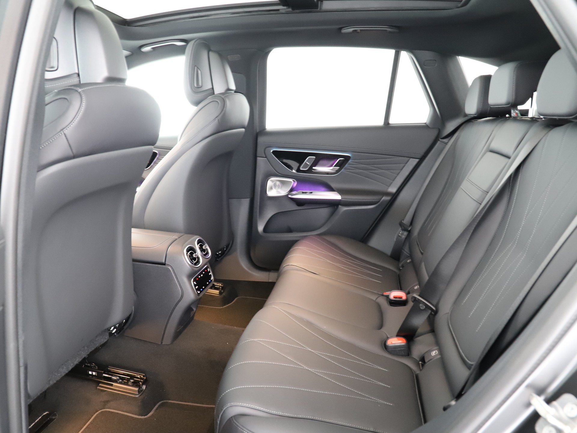 MERCEDES-BENZ GLC 400 e 4M EQ Star-image-9