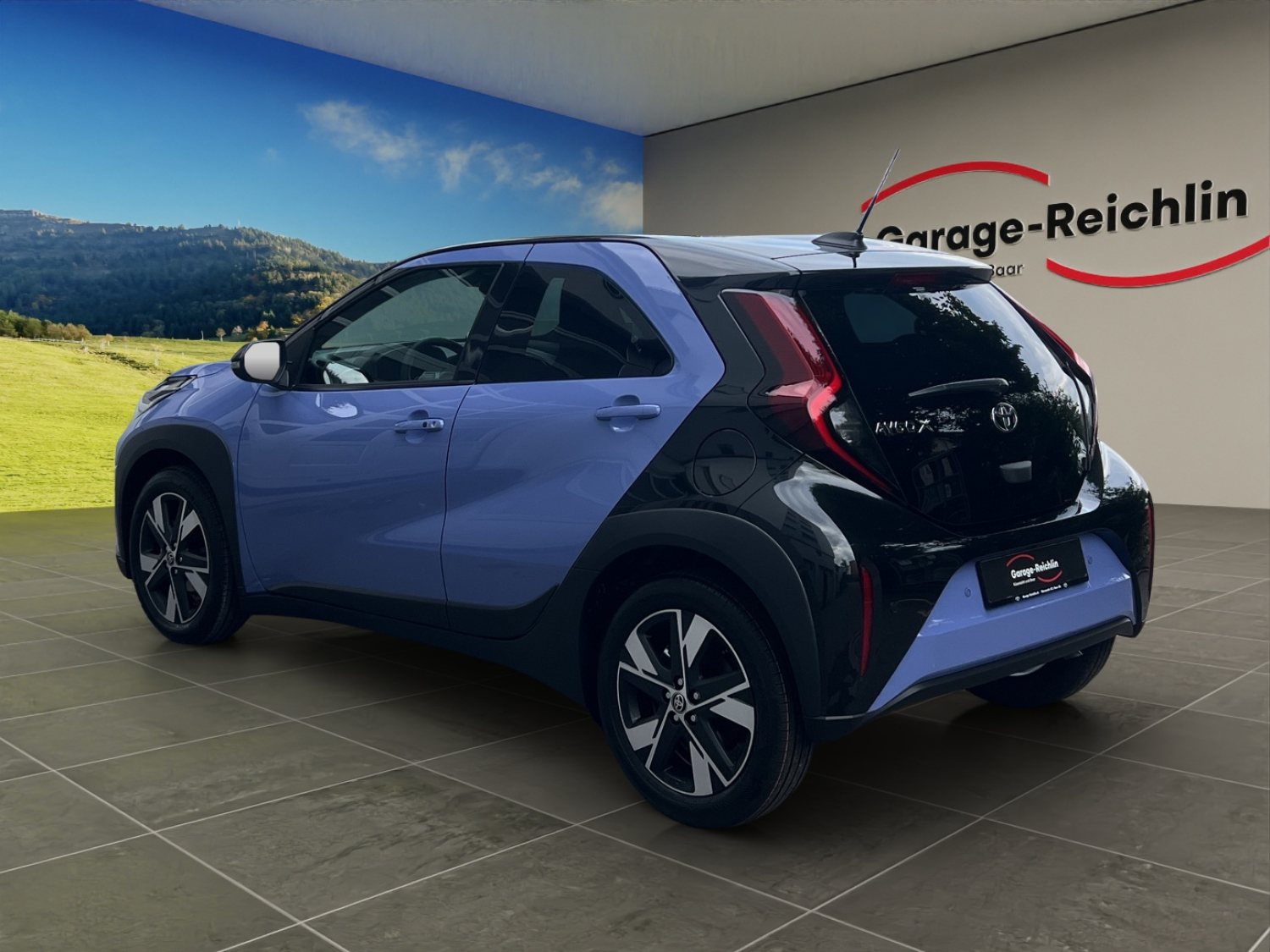 TOYOTA Aygo X 1.5 VVT-i HSD Trend-showroom-element-2