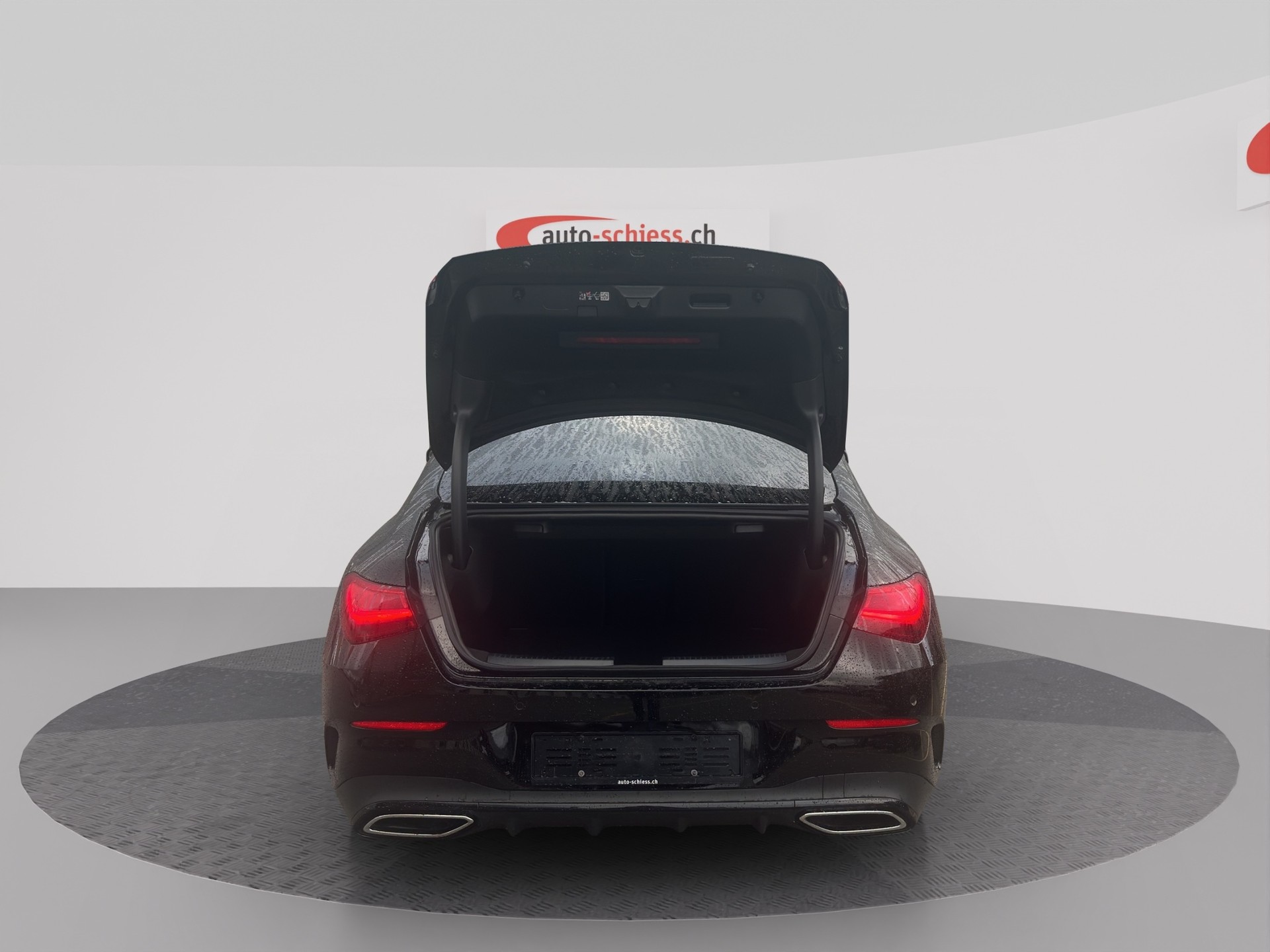 MERCEDES-BENZ CLA 200 7G-DCT AMG Line Night-image-13