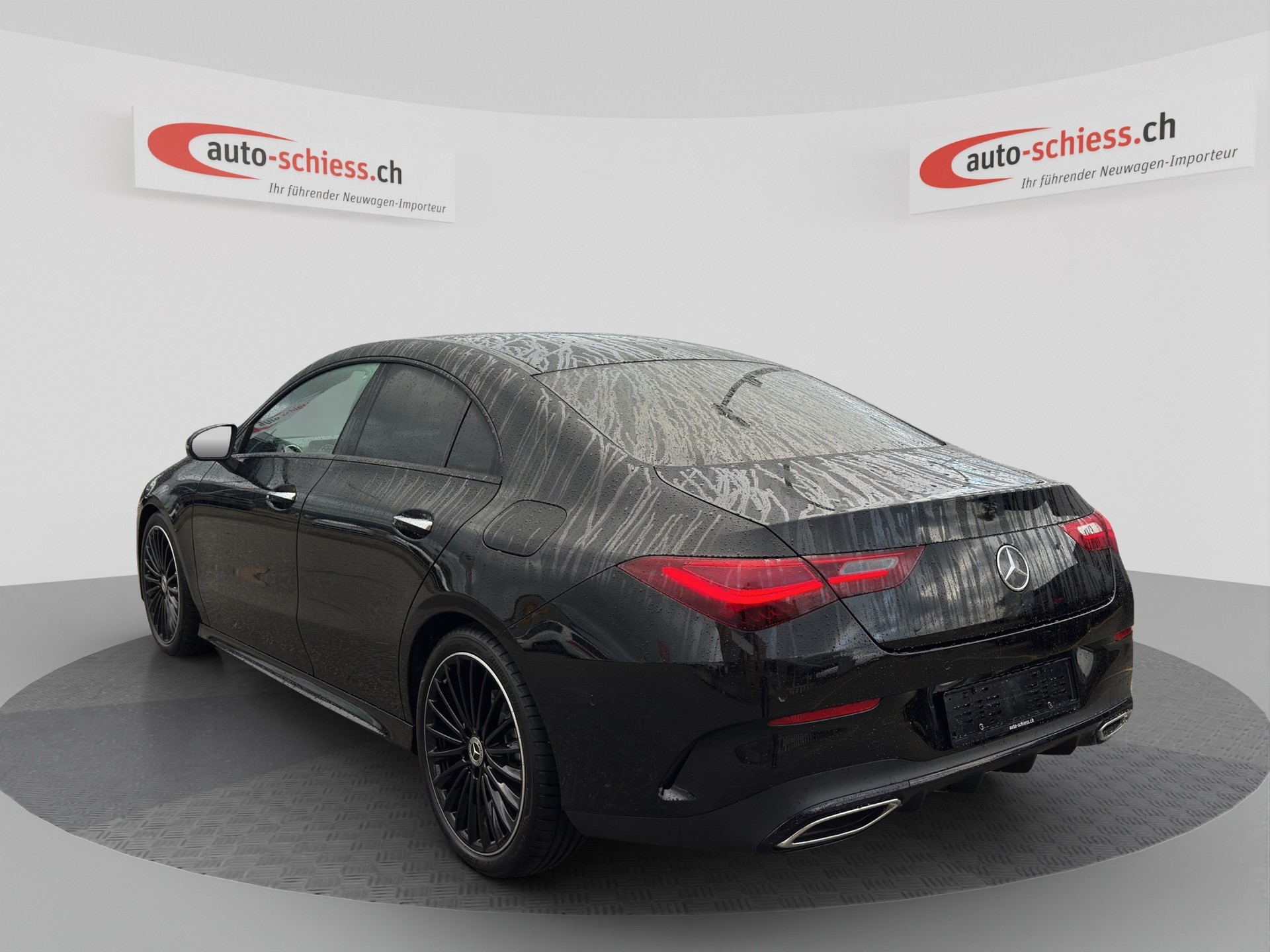 MERCEDES-BENZ CLA 200 7G-DCT AMG Line Night-image-5