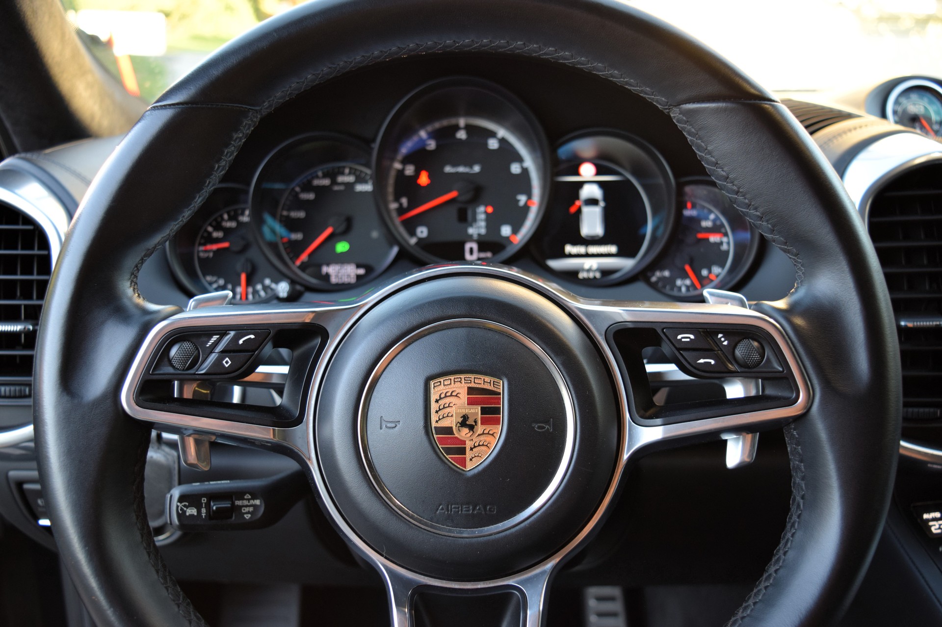 PORSCHE Cayenne Turbo S-image-8