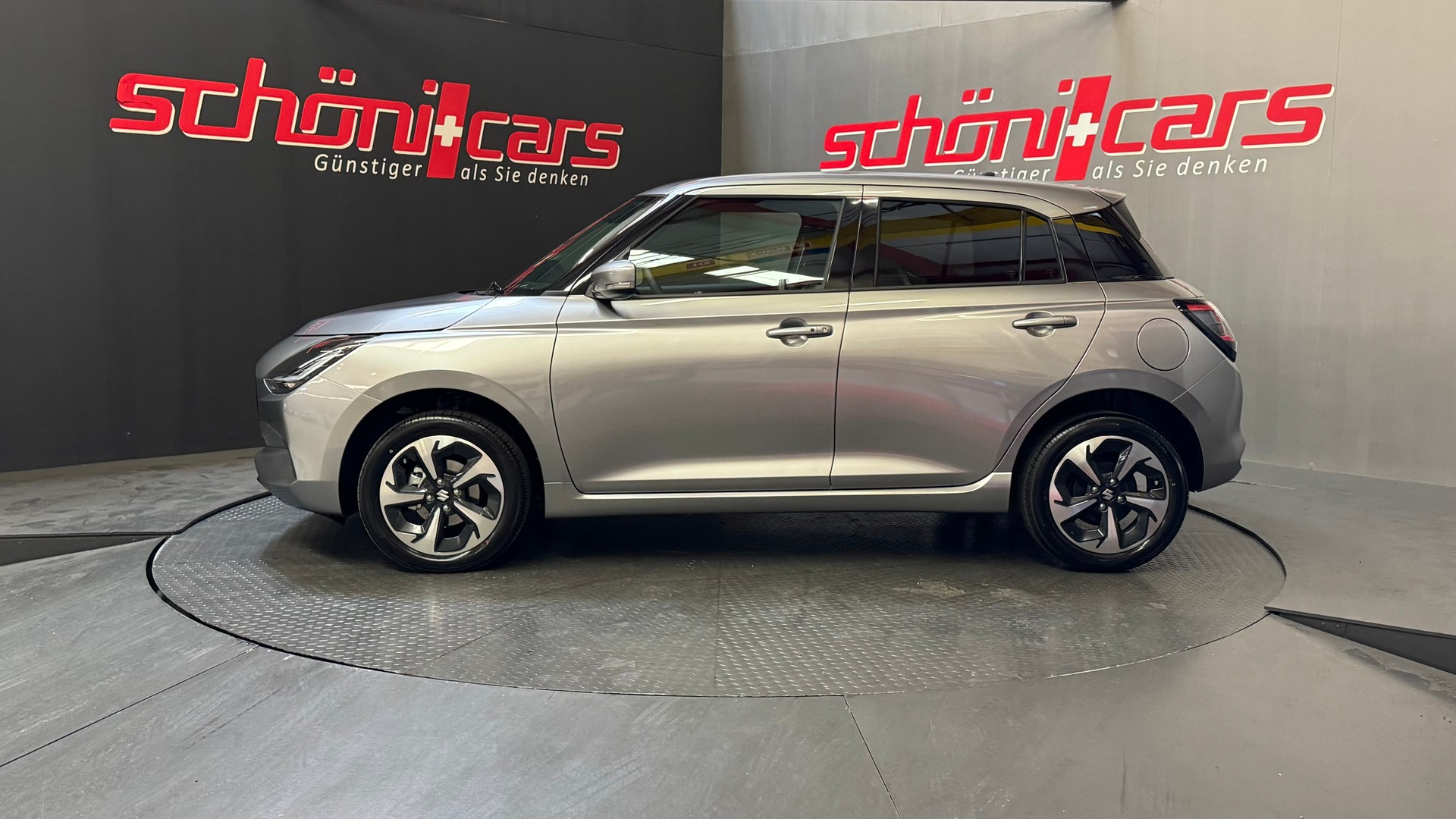 SUZUKI Swift 1.2 Compact Top Hybrid-showroom-element-2