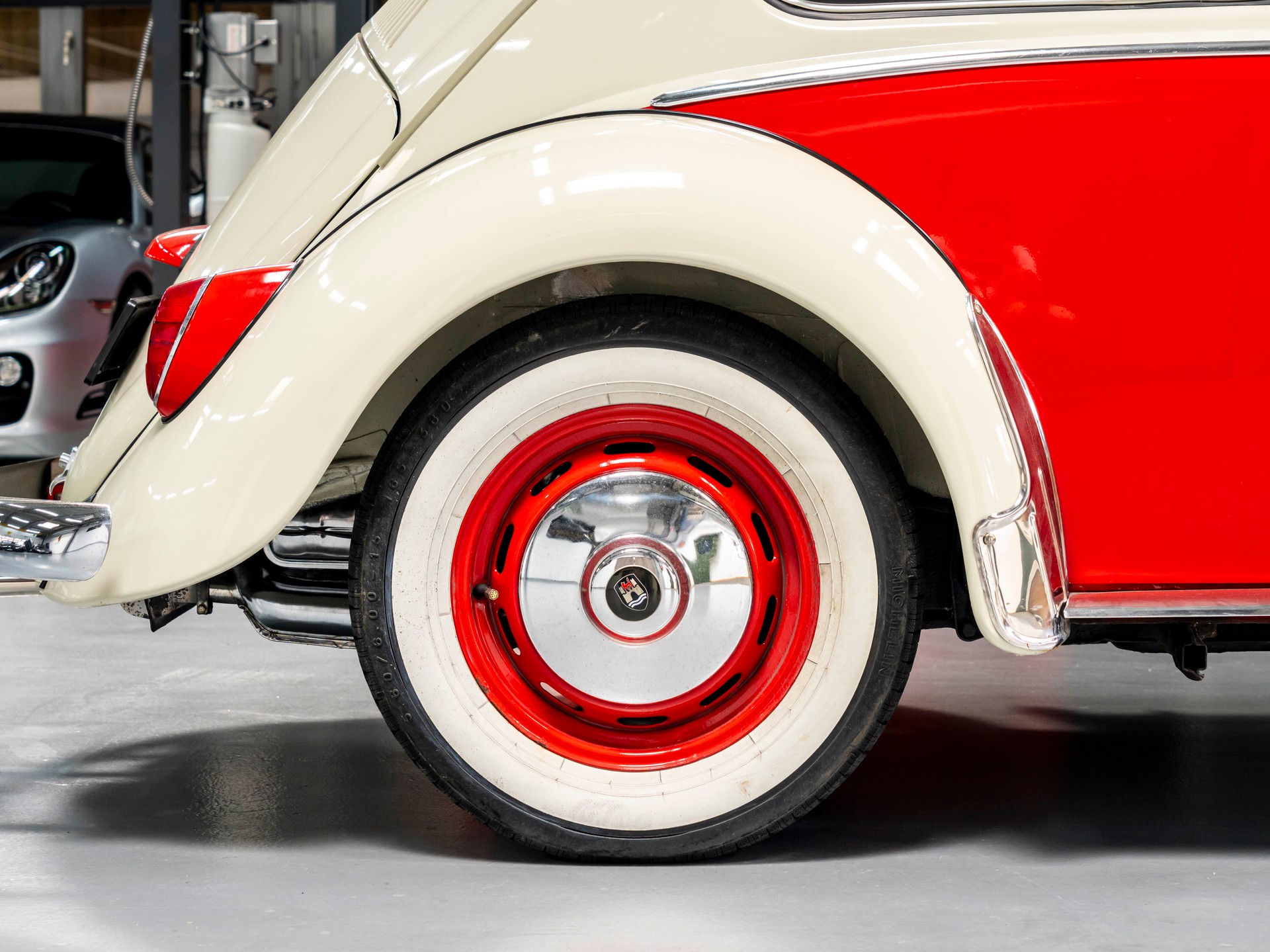 VW Coccinelle 11-1300-image-9