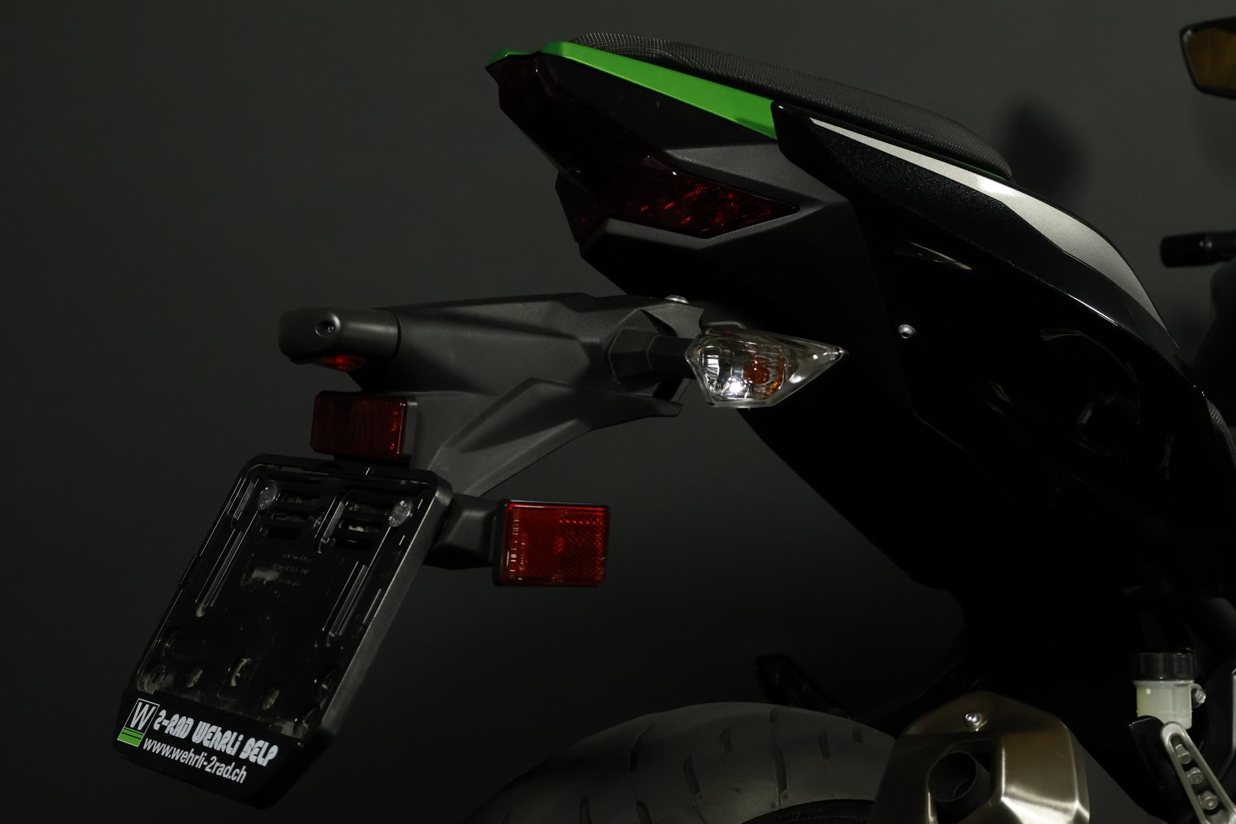 KAWASAKI Z 400-image-9