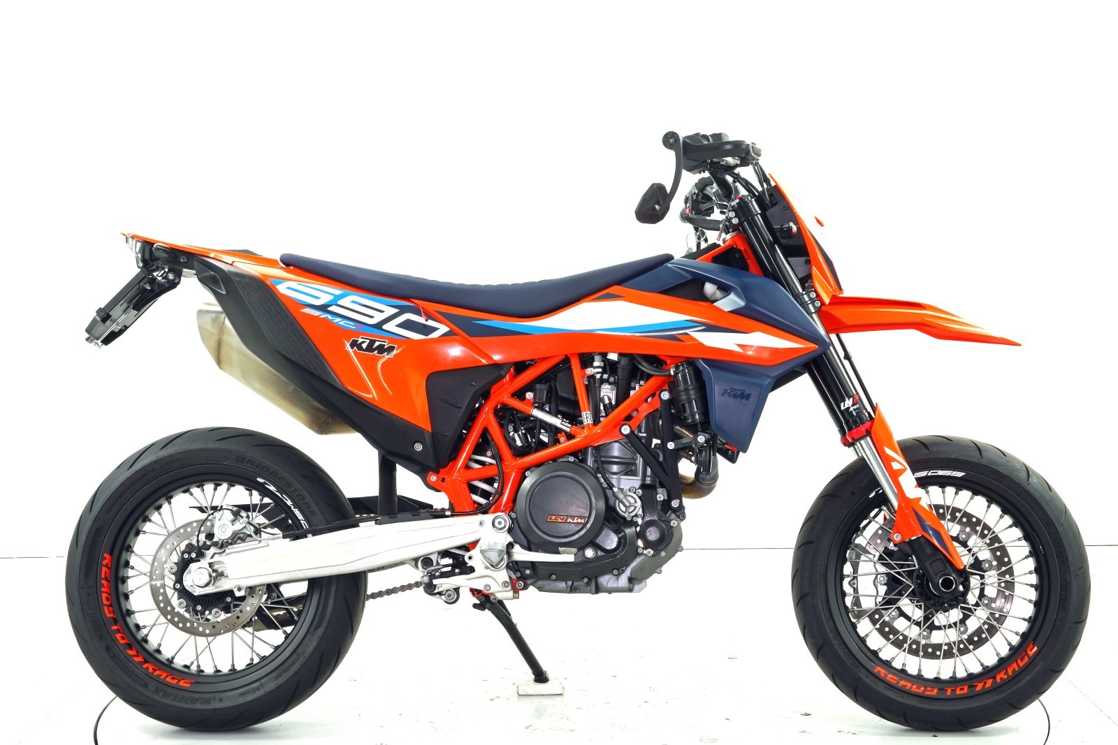 KTM 690 SMC R ABS-image-3