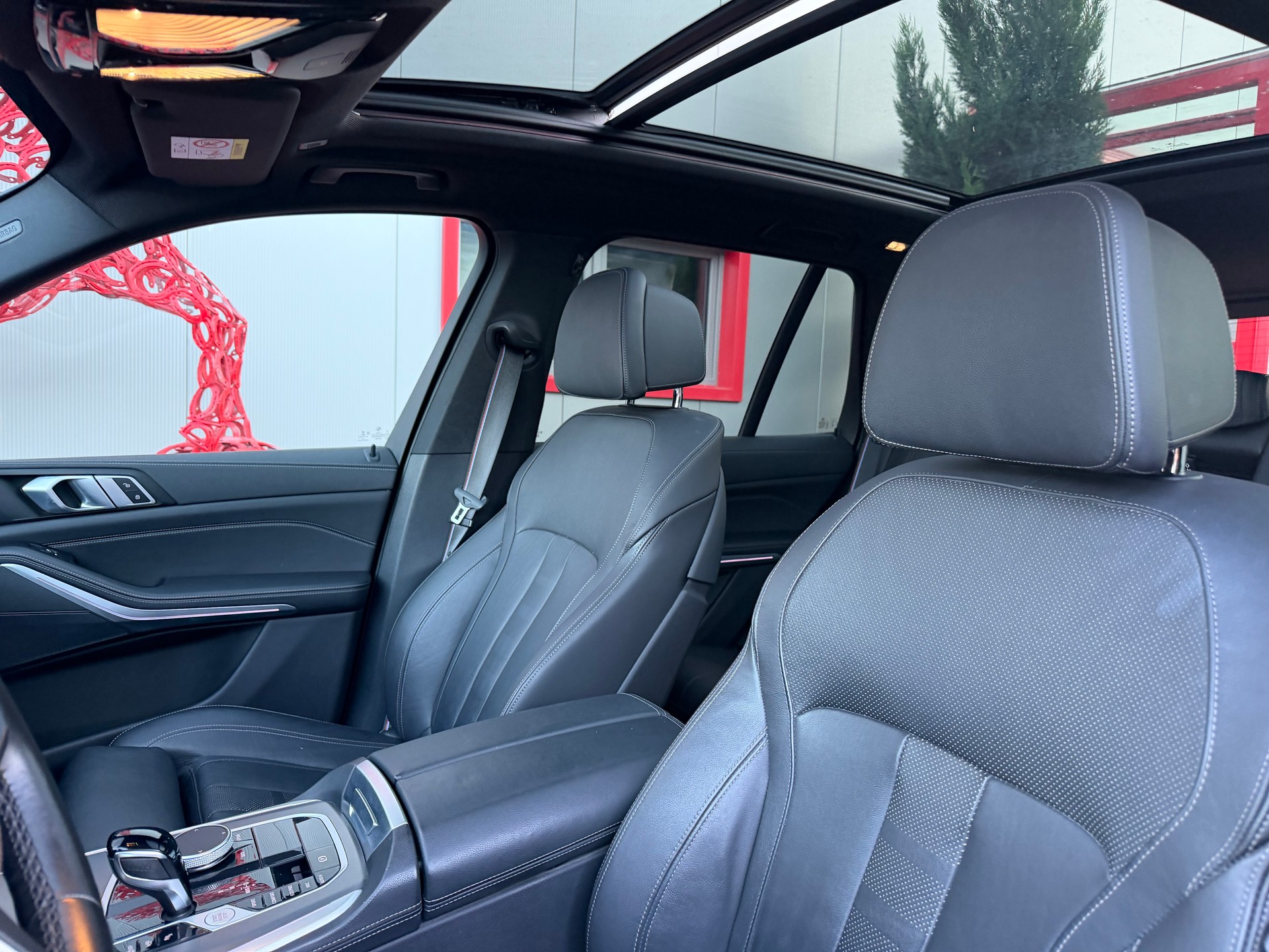 BMW X5 xDrive 48V 40d M Sport Steptronic-image-11