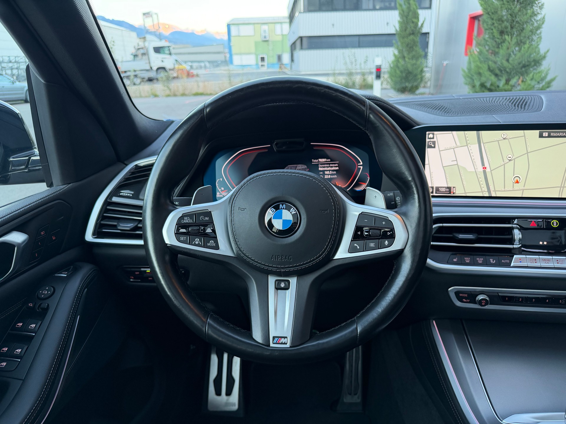 BMW X5 xDrive 48V 40d M Sport Steptronic-image-13