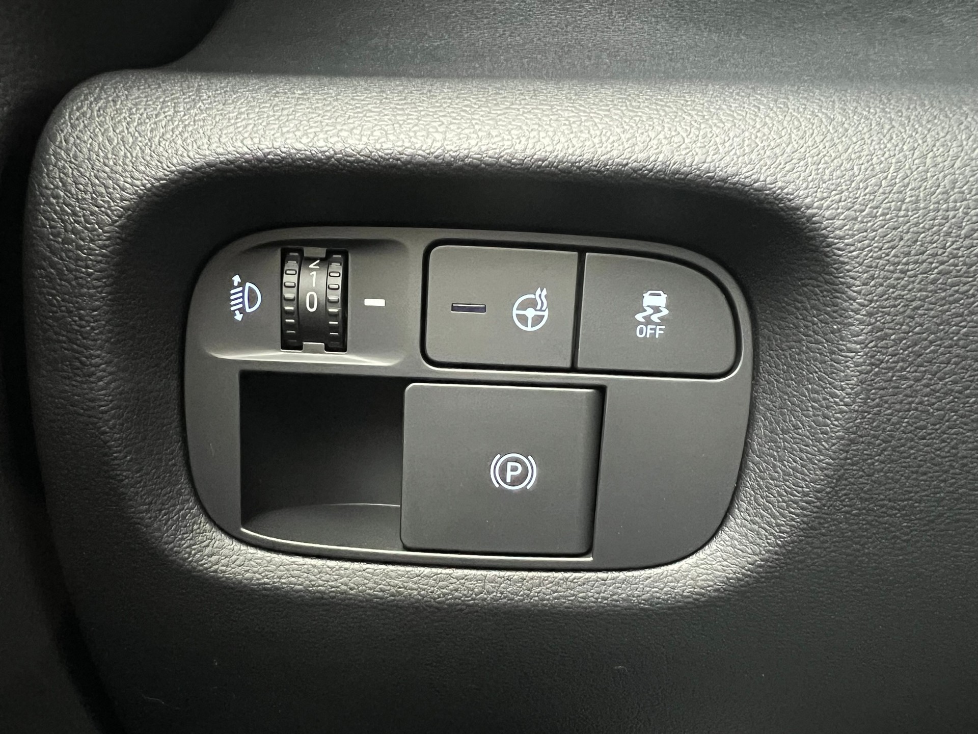HYUNDAI Inster 49kWh Origo-image-22