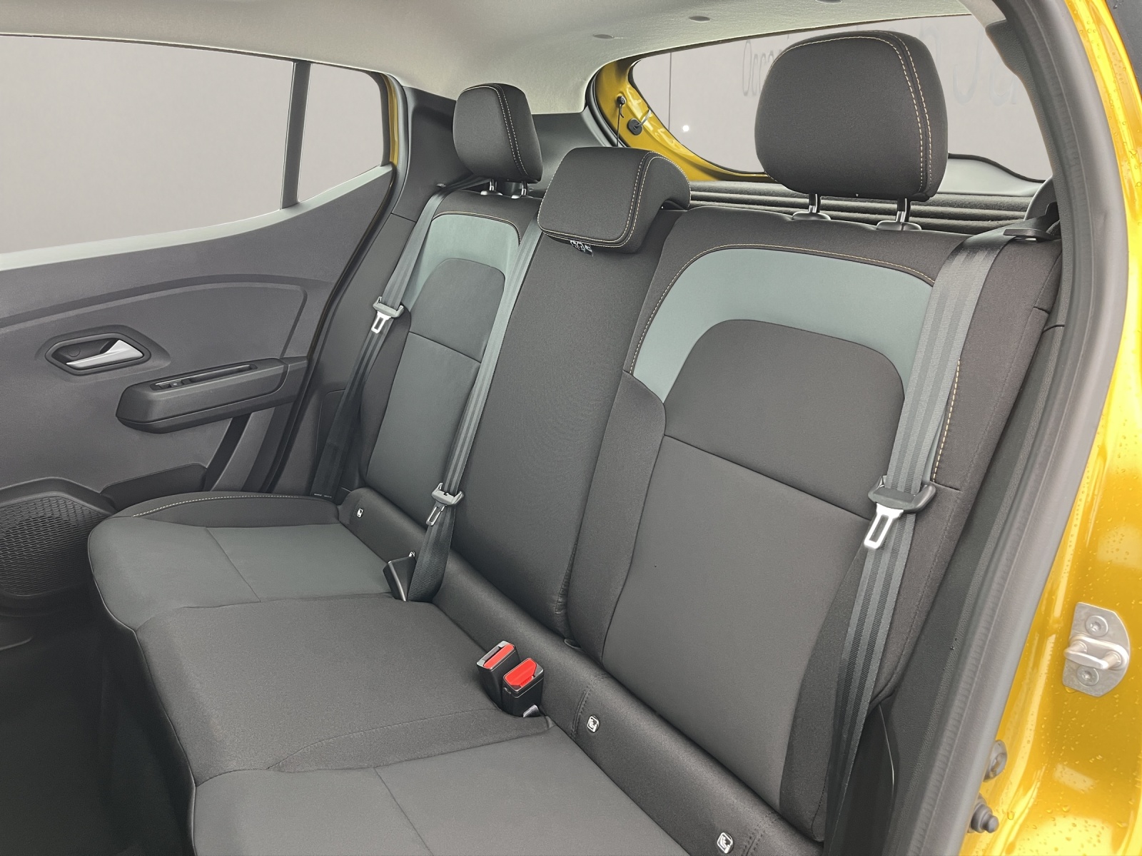 DACIA Sandero 1.0 TCe 110 Stepway Extreme-image-16