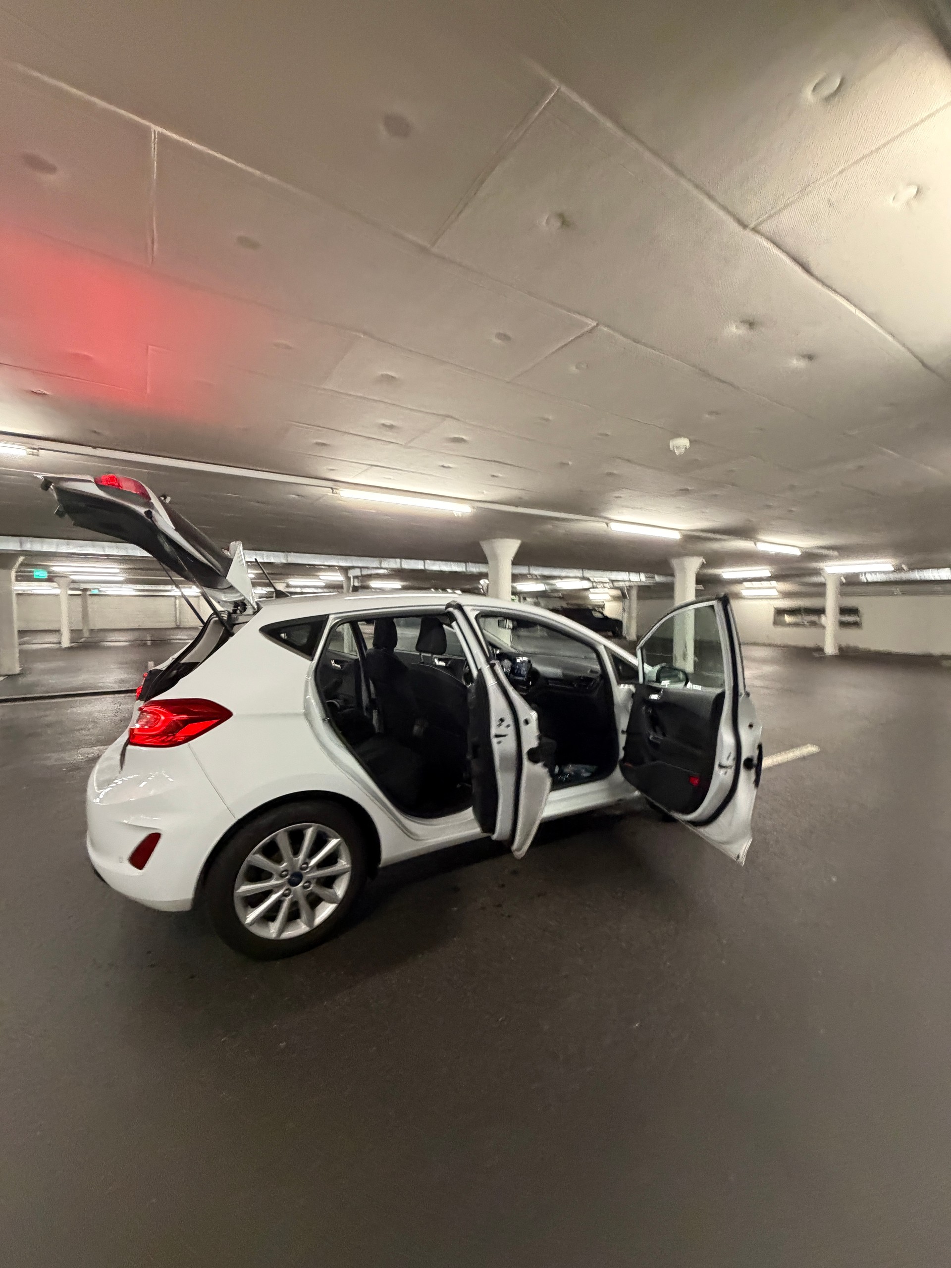 FORD 1.0 EcoB Titanium-image-16