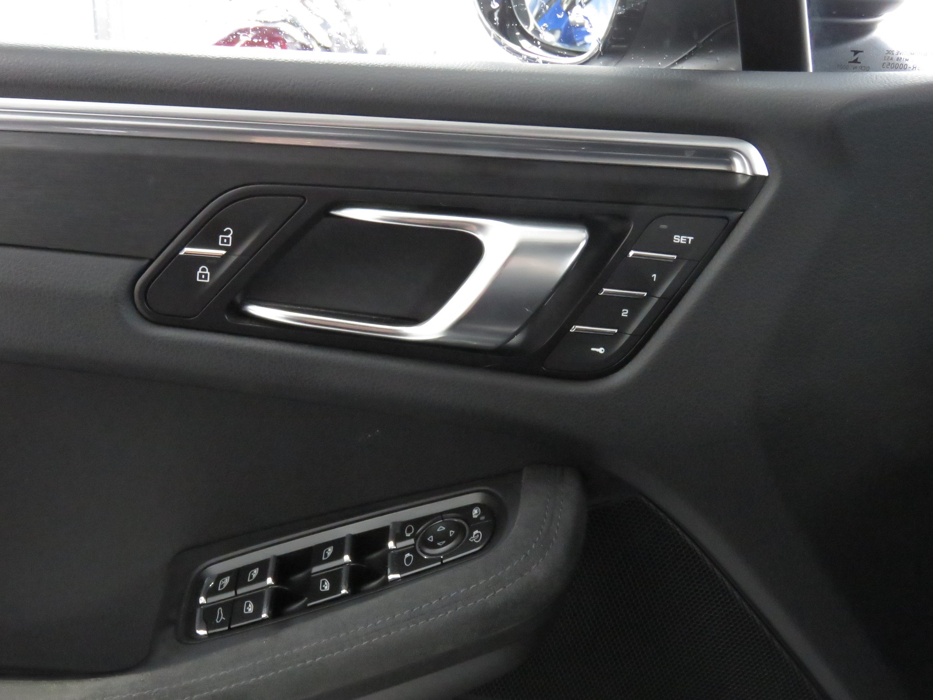 PORSCHE Macan GTS PDK (Automat)-image-19