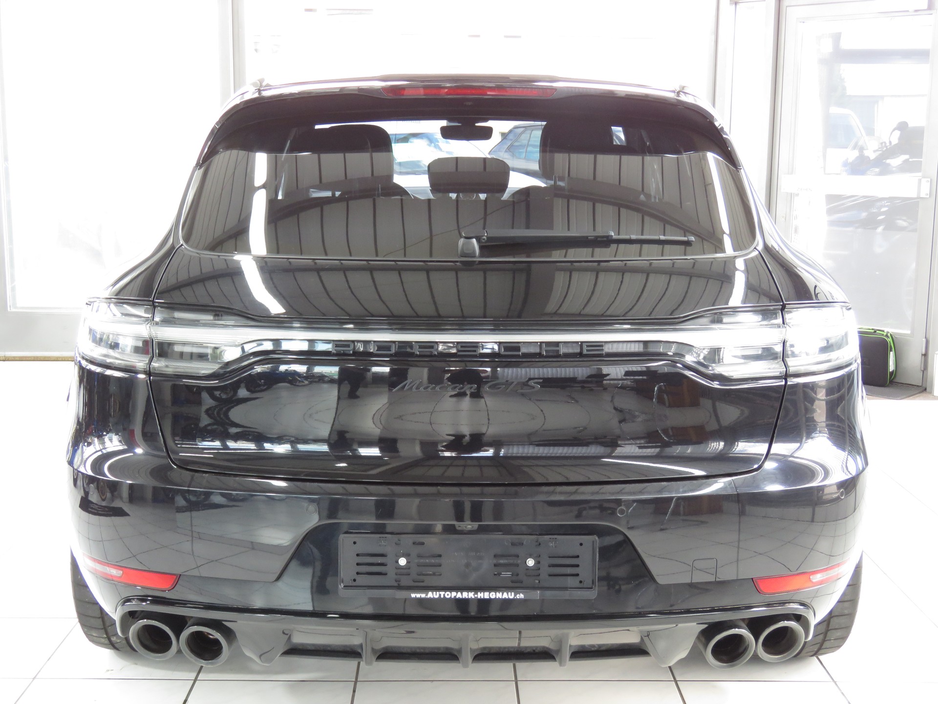 PORSCHE Macan GTS PDK (Automat)-image-4