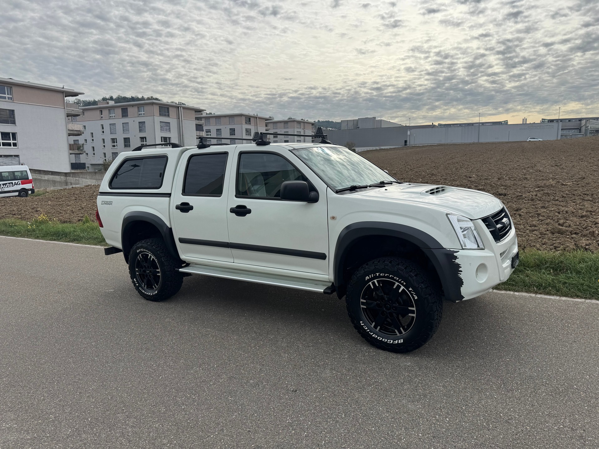 ISUZU D-MAX CrewCab L 3.0 4x4 Country Spezial