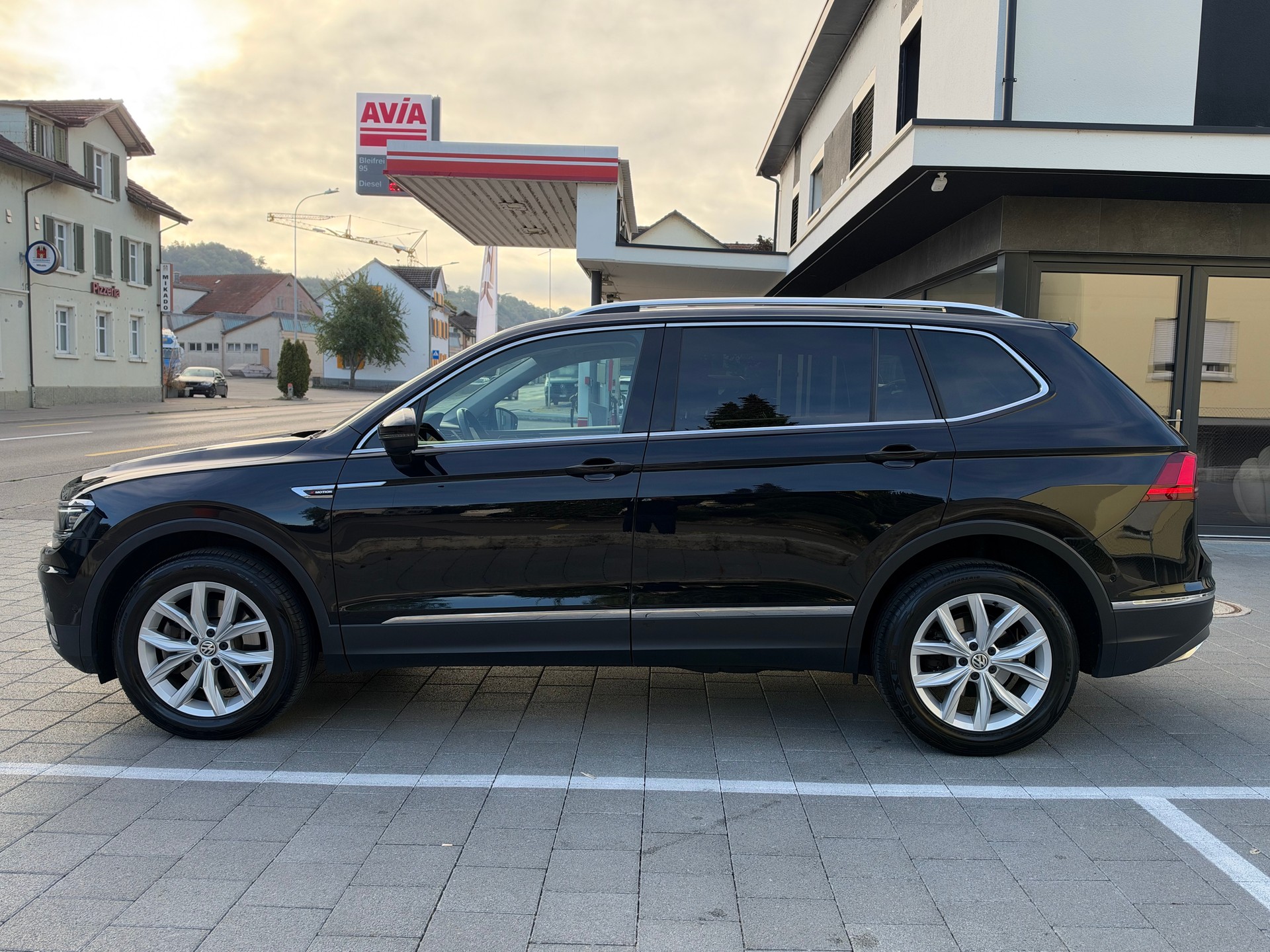 VW Tiguan Allspace 2.0 TDI SCR Highline 4Motion DSG-showroom-element-1