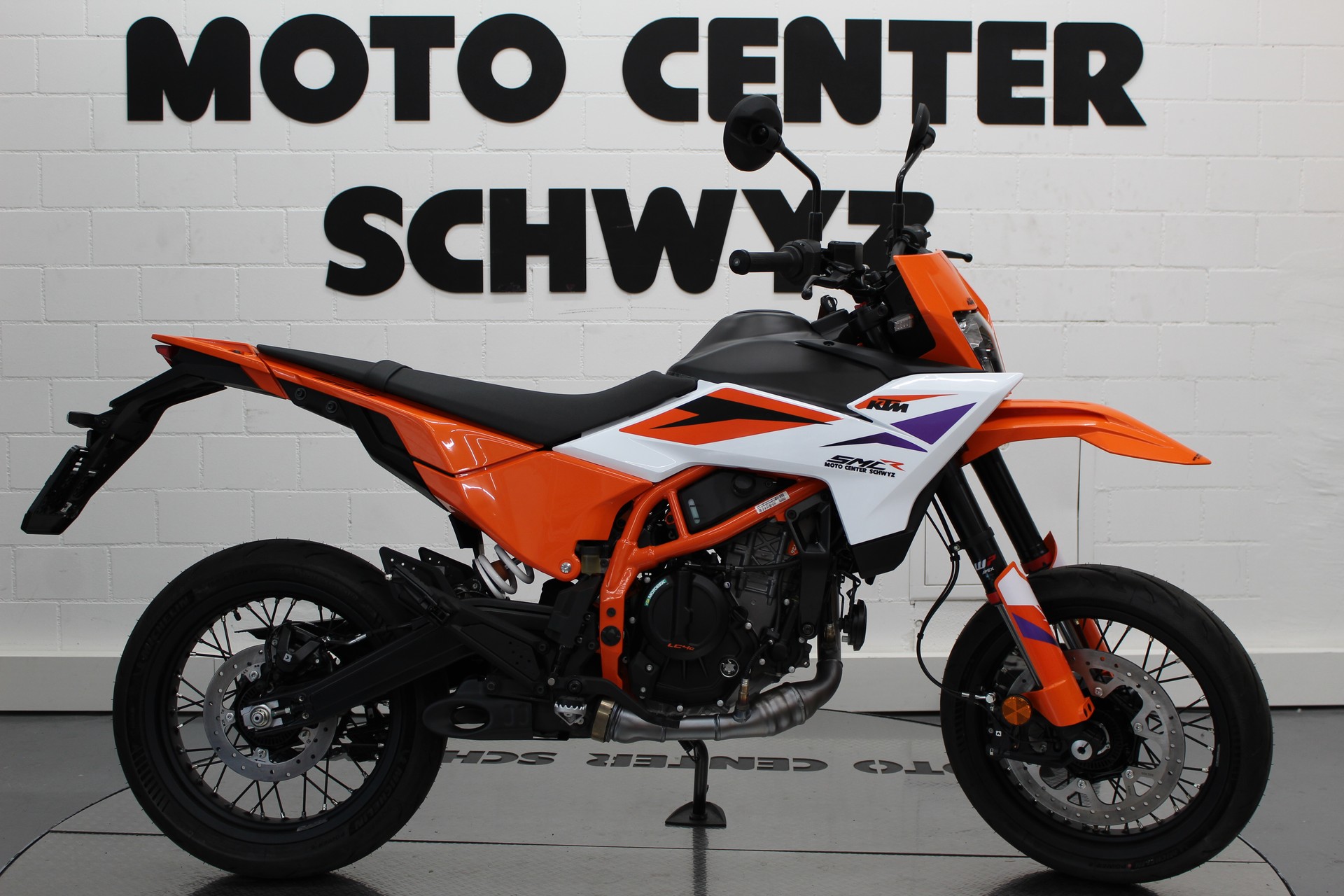 KTM 390 SMC R-image-0