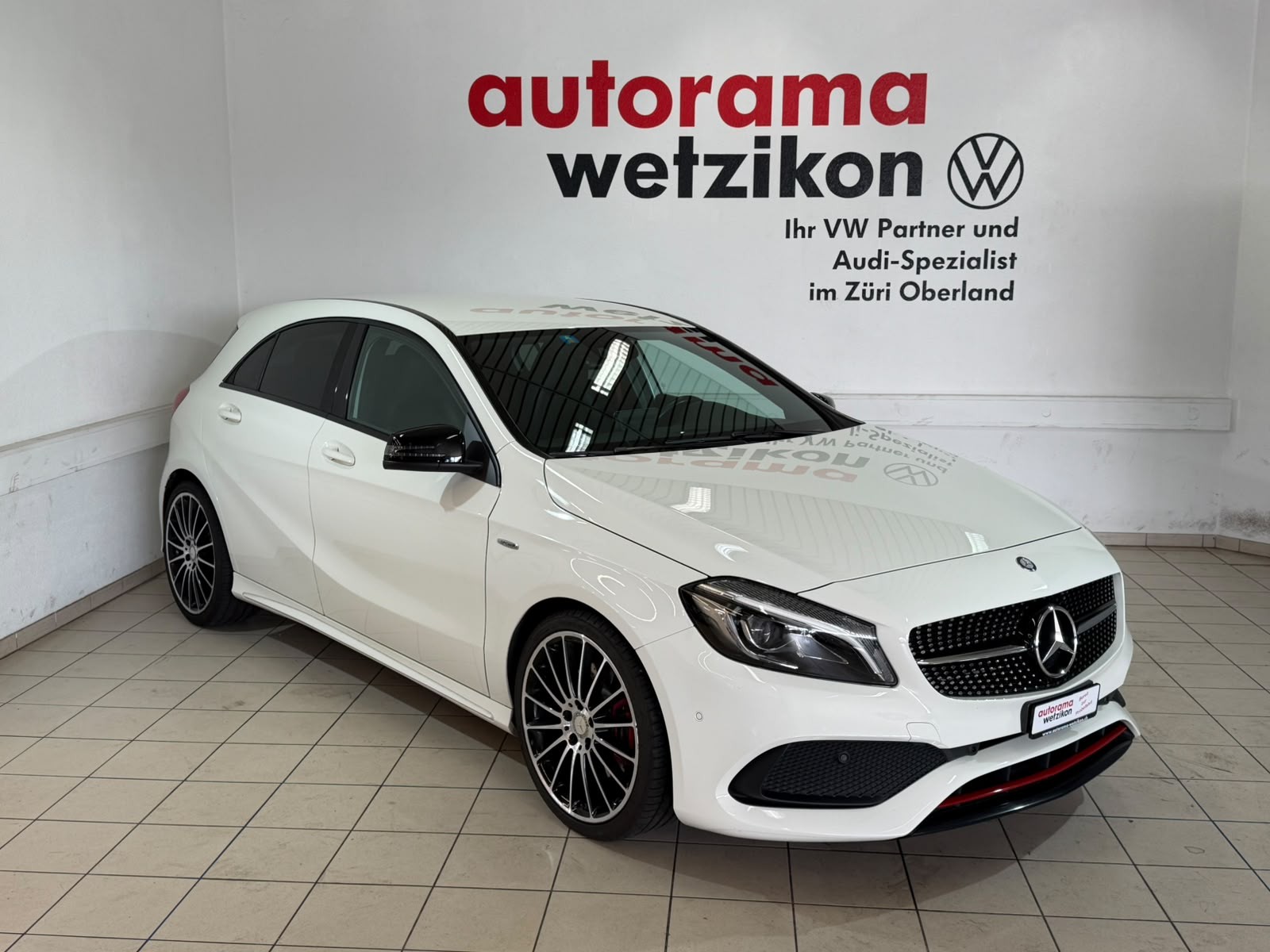 MERCEDES-BENZ A 250 Sport AMG-Line 7G-DCT