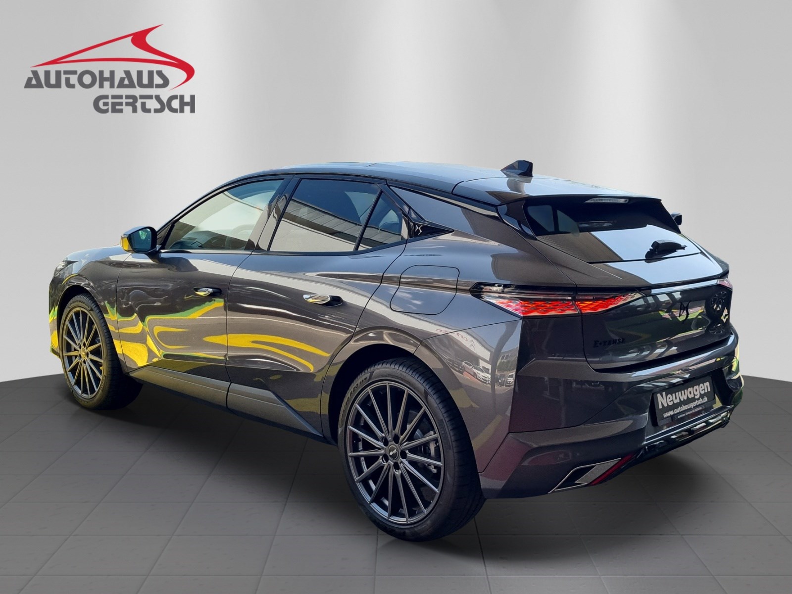 DS AUTOMOBILES DS 4 1.6 Performance Line-showroom-element-3