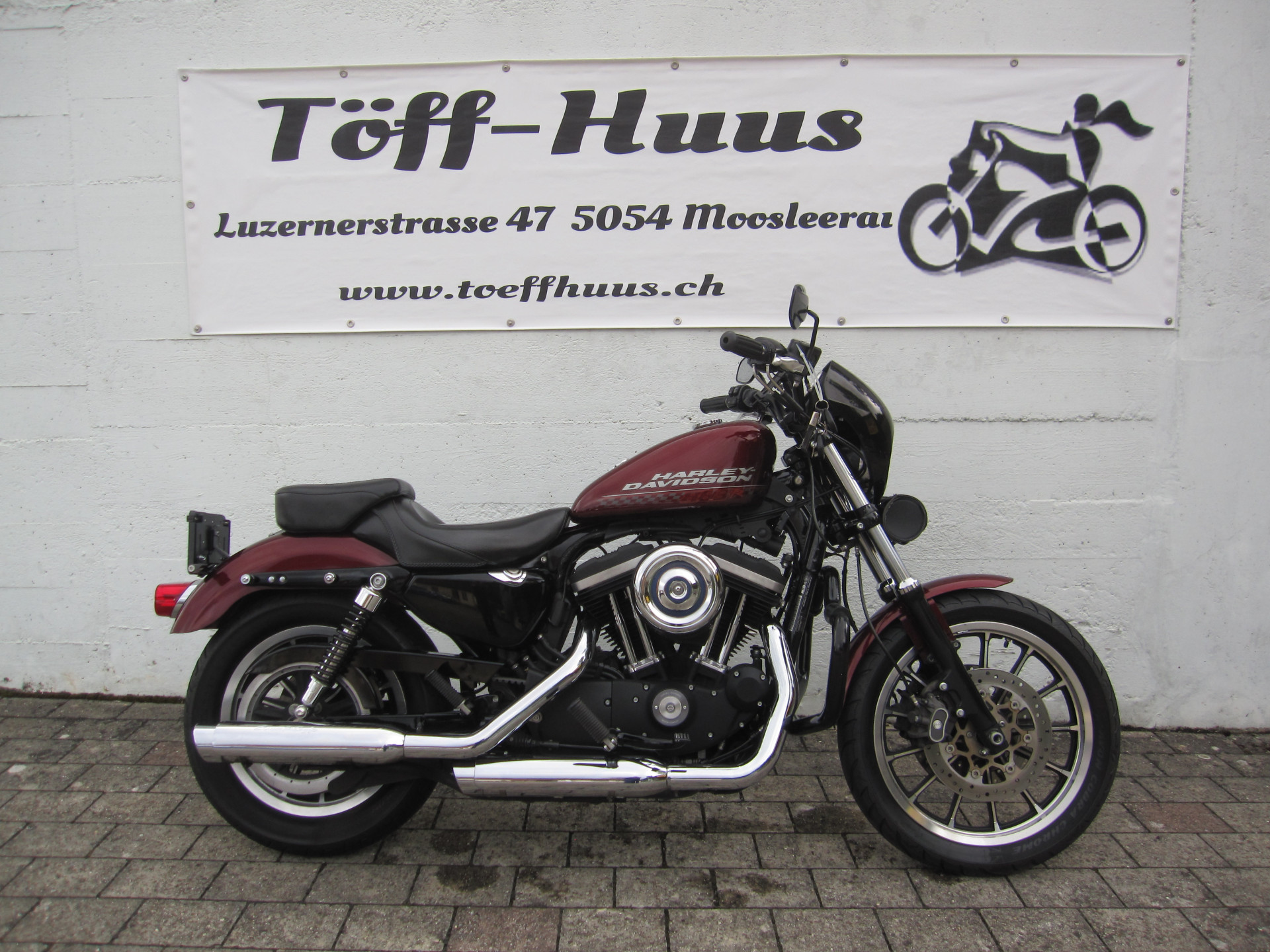HARLEY-DAVIDSON XL 883 R Sportster Roadster