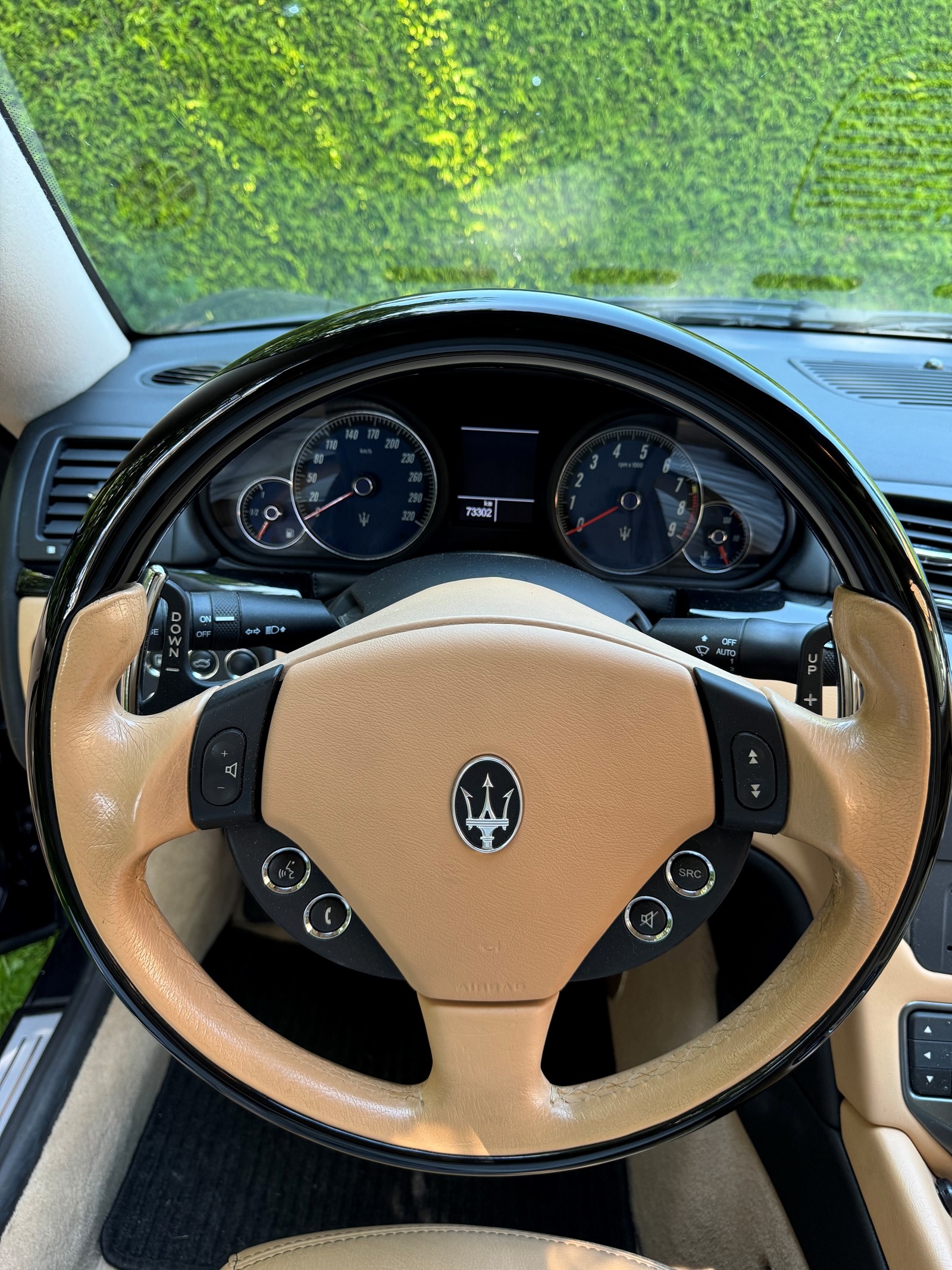 MASERATI GranTurismo Automatica-image-2