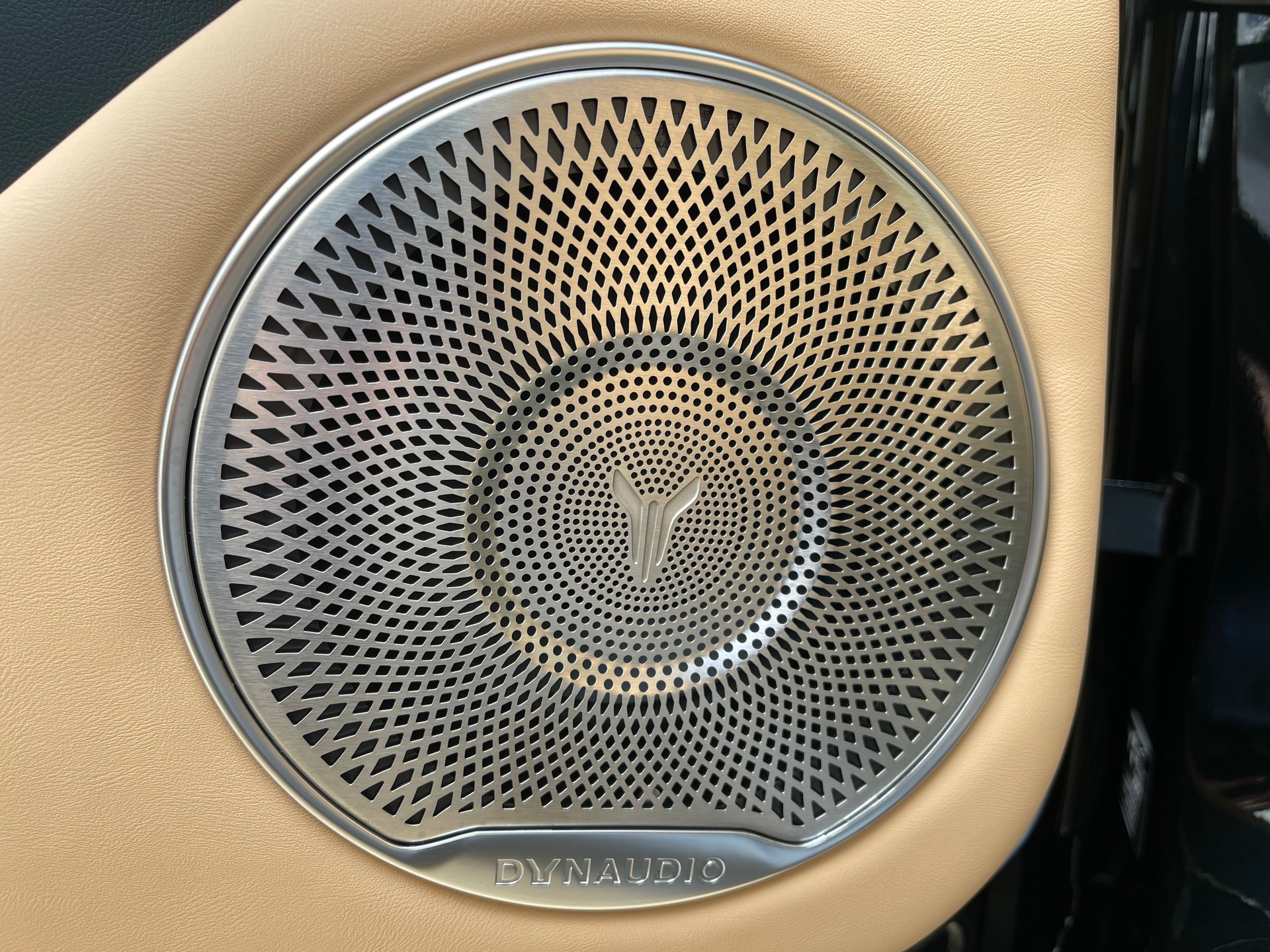 VOYAH FREE Electric-image-12