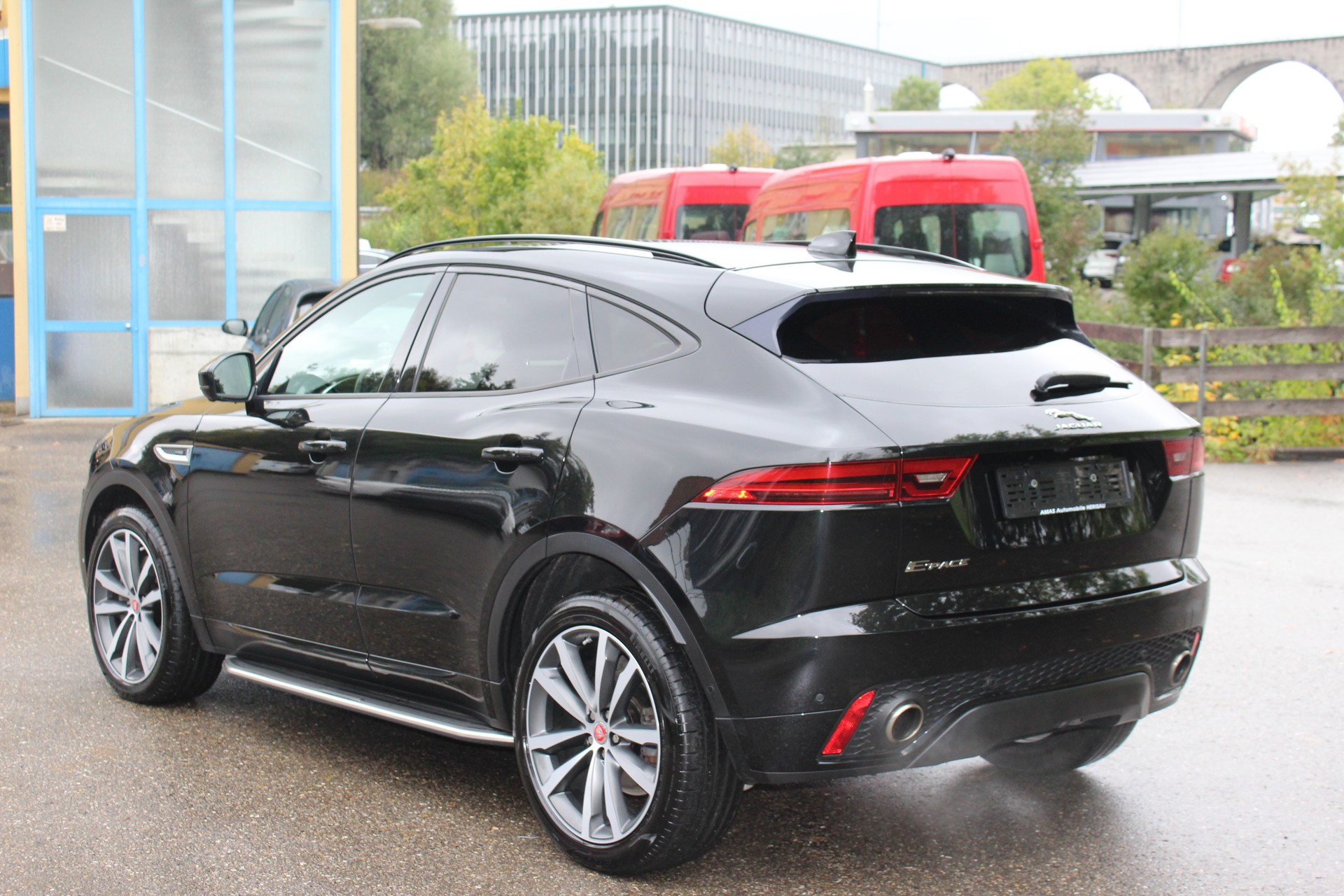 JAGUAR E-Pace 2.0 P300 R-Dynamic HSE AWD Automatik-image-10