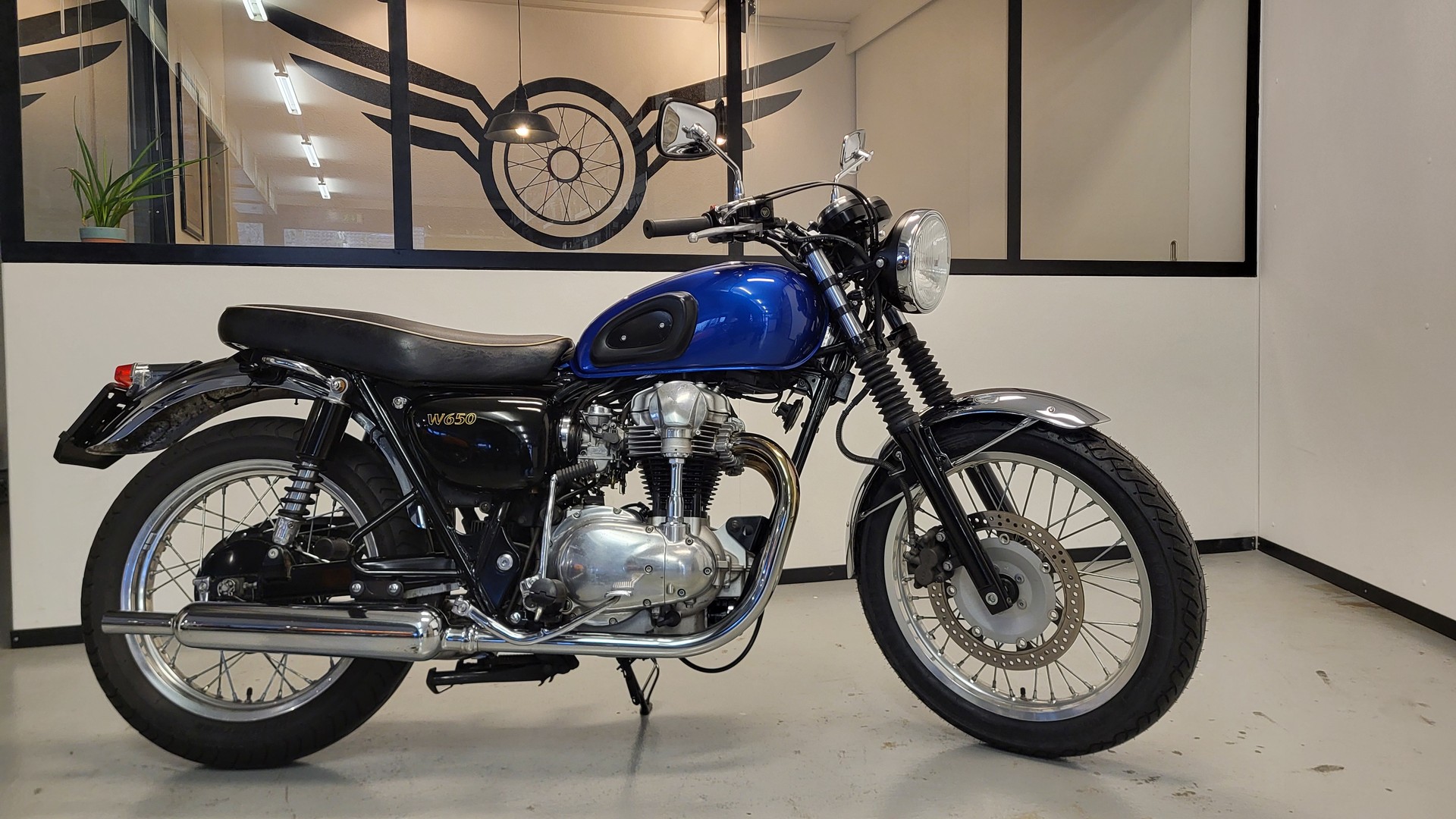 KAWASAKI W 650-image-2