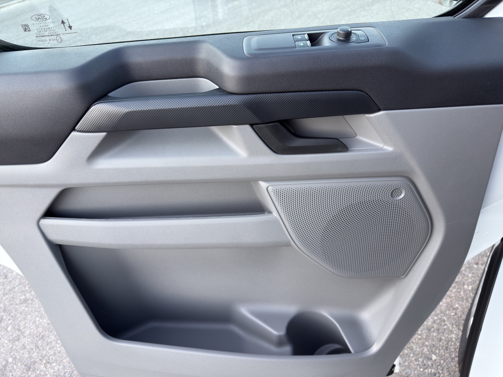 FORD Transit Custom Van 300 L2H1 Trend-image-11