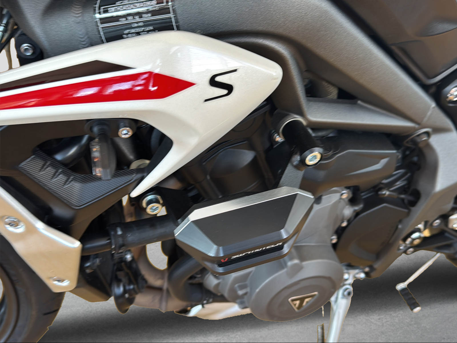 TRIUMPH Street Triple S 660-image-13
